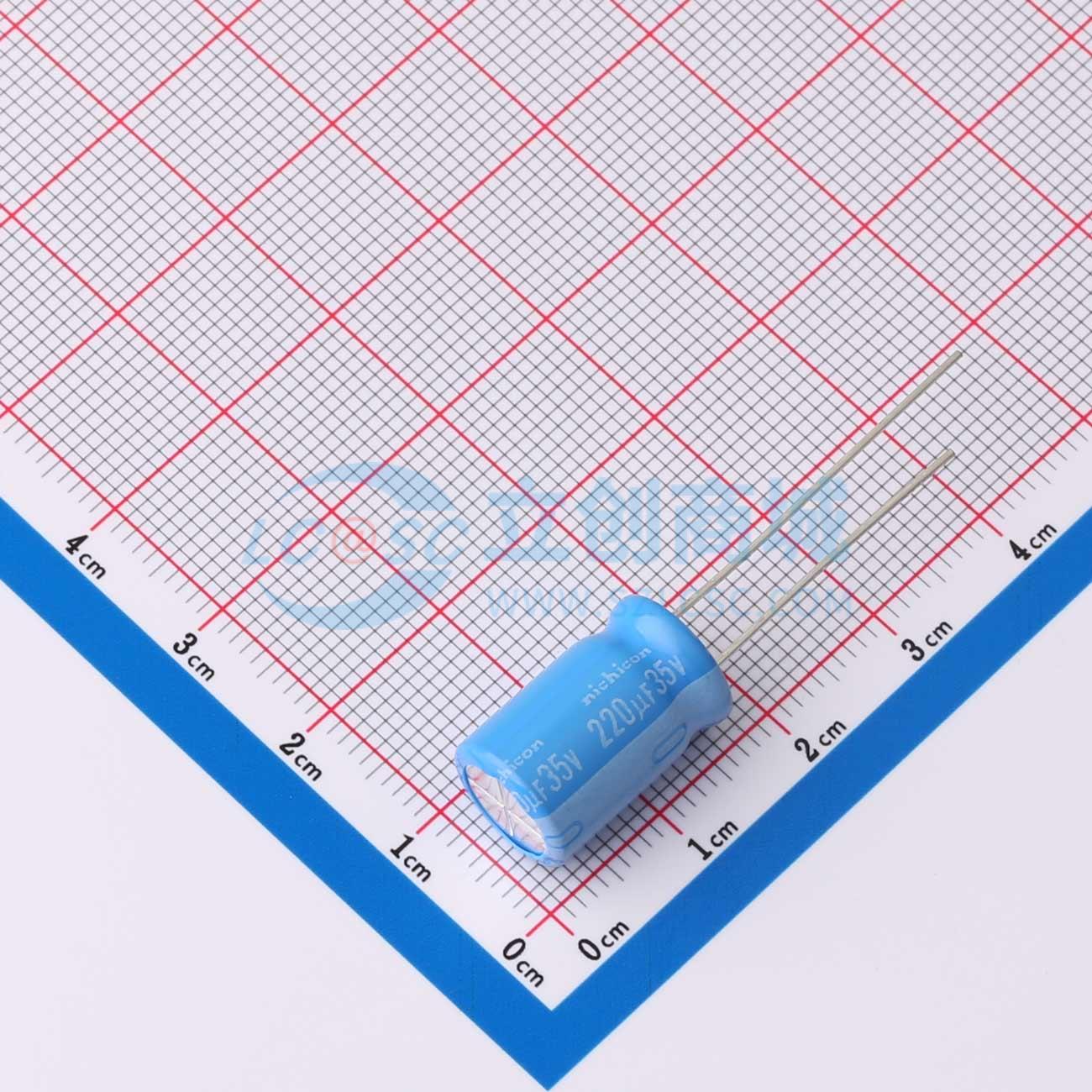 点击查看大图 UBT1V221MPD实物图