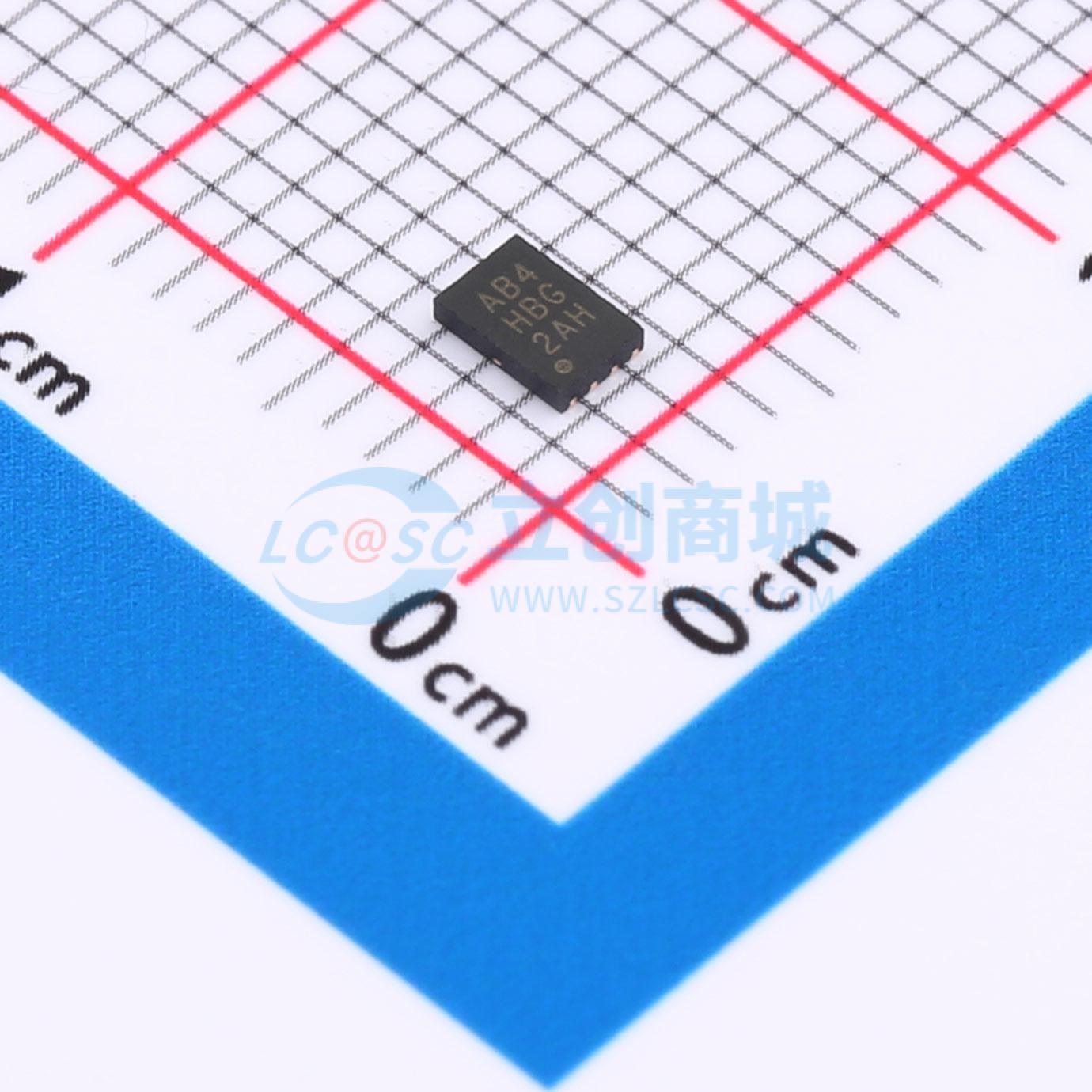 点击查看大图 AT25SF041B-MAHB-T实物图