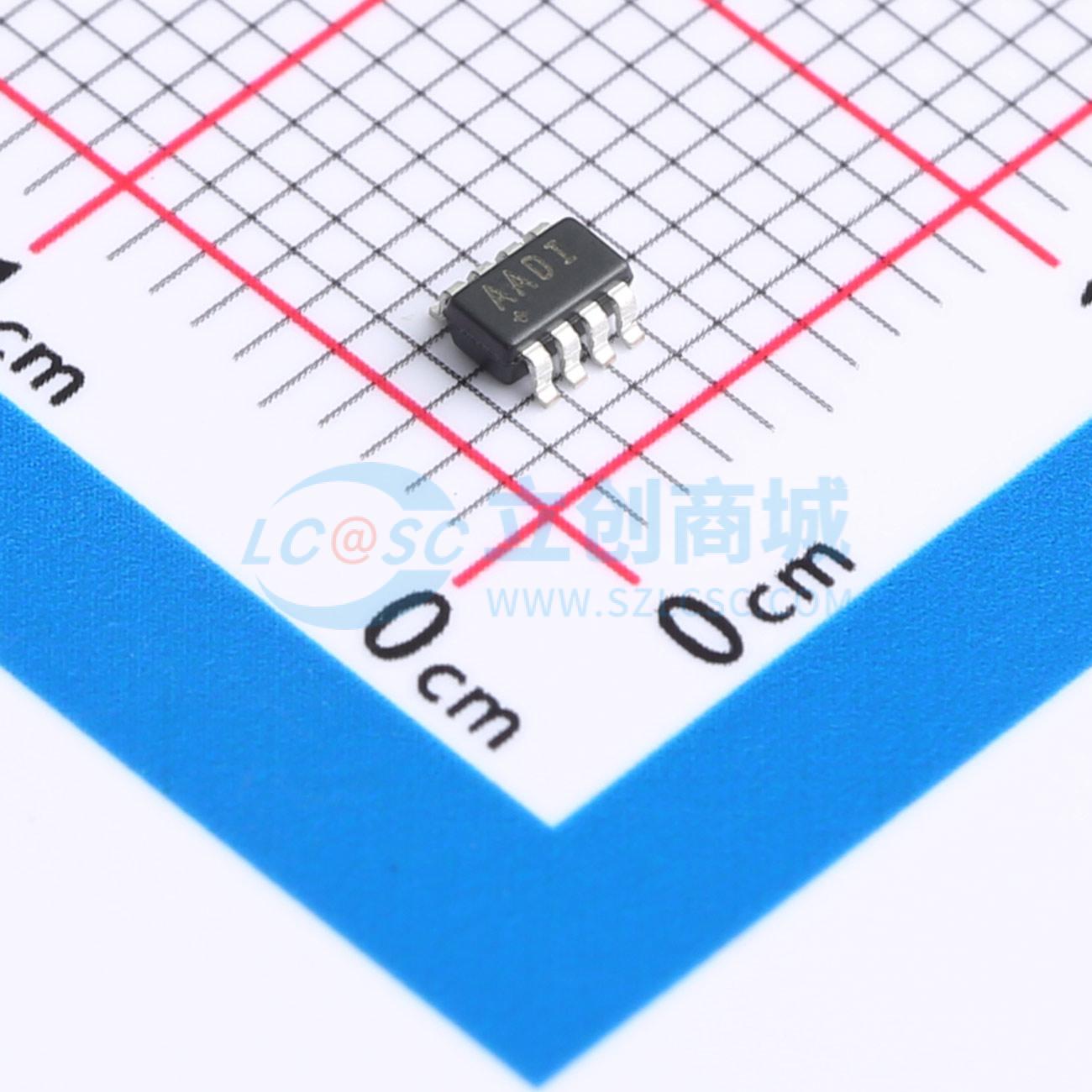 MAX4402AKA+T实物图