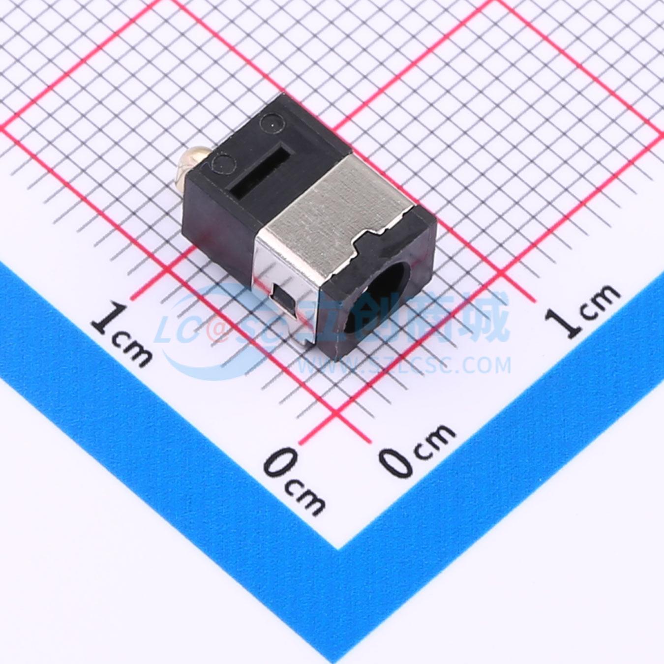 DC-S001C-D013-3.5A实物图