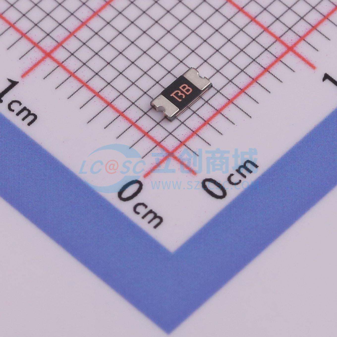 1206L030/24NR实物图