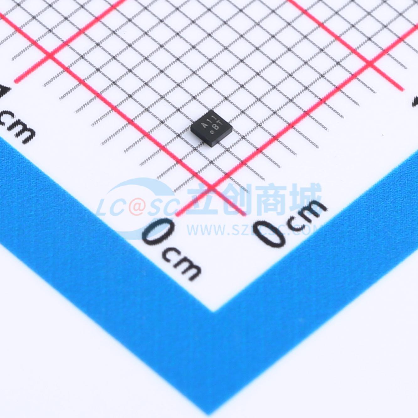 点击查看大图 XC6190AN157R-G实物图