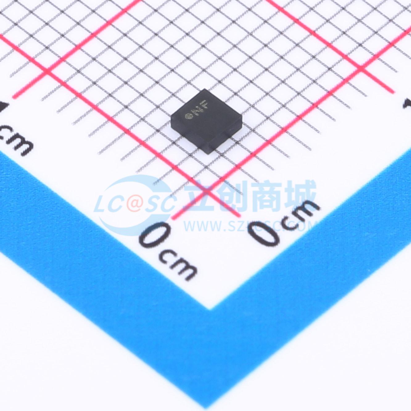 ADXL367BCCZ-RL7实物图