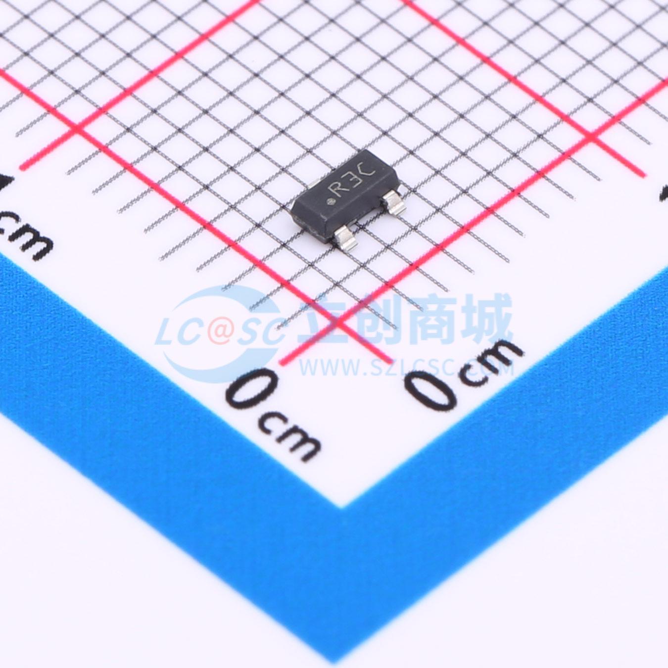 LM4040QCEM3-3.0/NOPB实物图