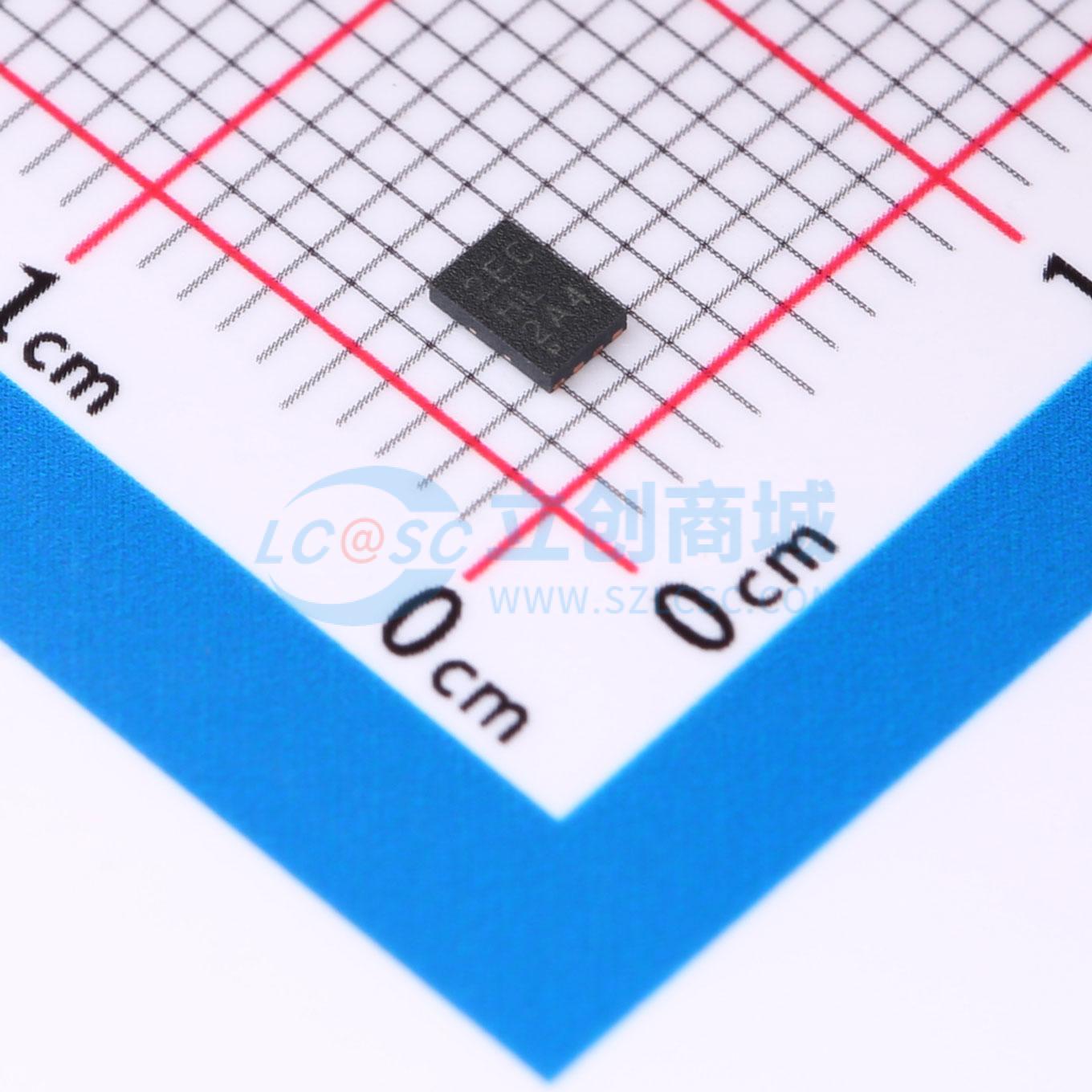 点击查看大图 AT24C256C-MAHL-T实物图