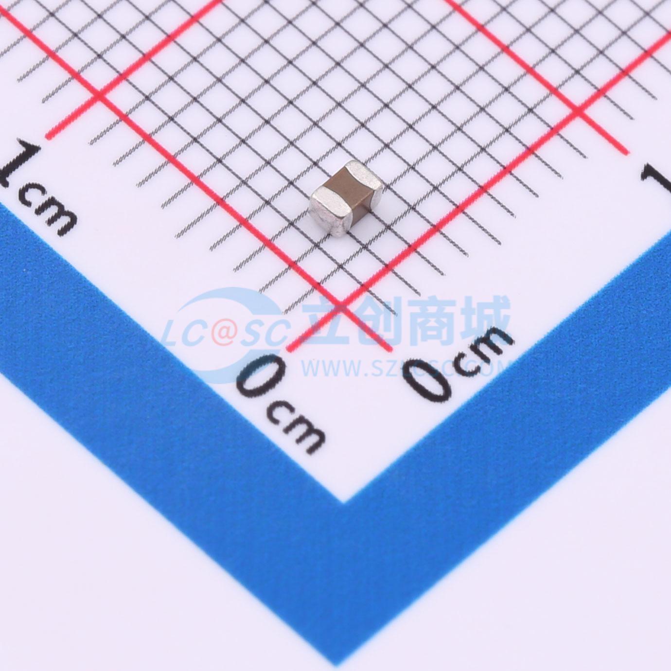 GCM21BR71H105KA03K实物图