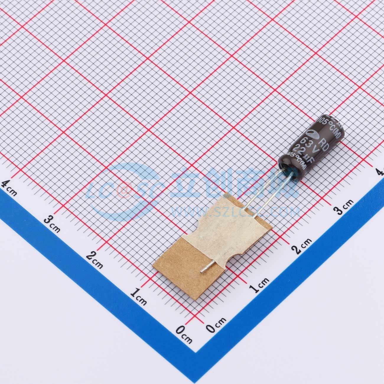 点击查看大图 RD1J226M05011PC实物图