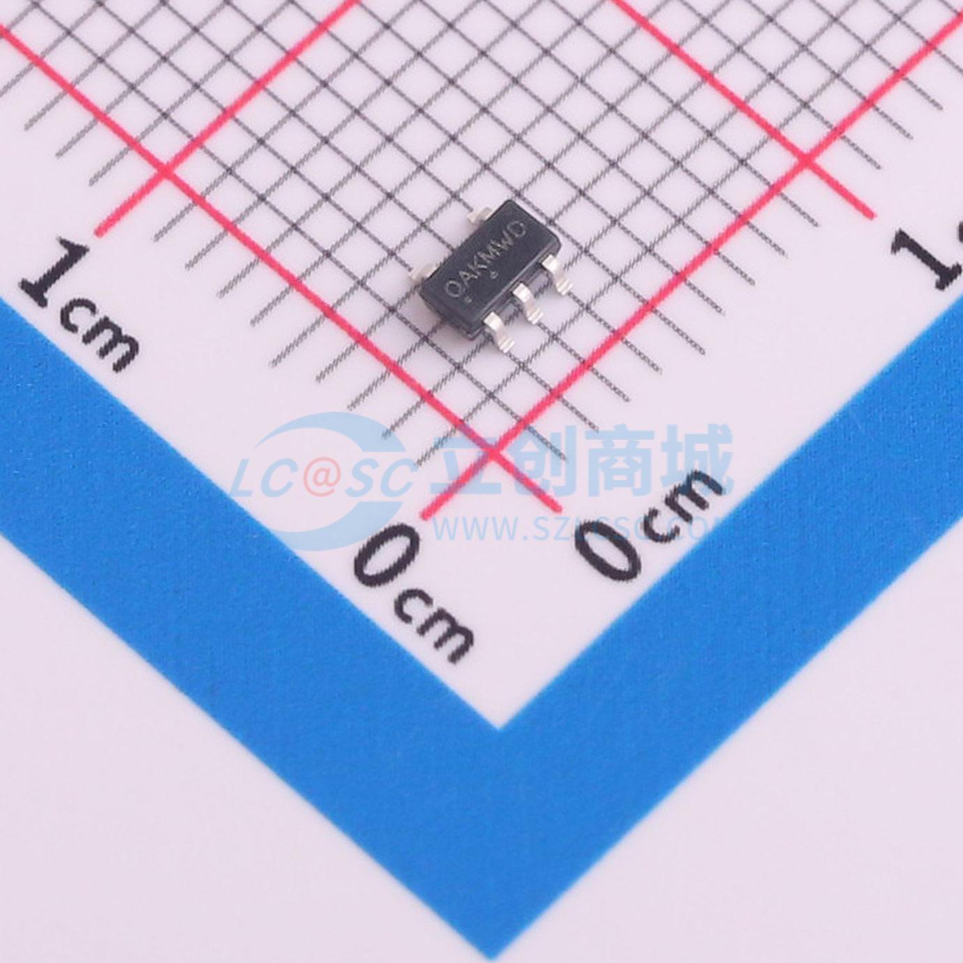 点击查看大图 NCP115ASN330T2G实物图