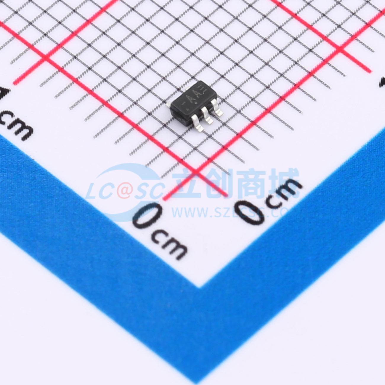 点击查看大图 74AHC1G00GW实物图