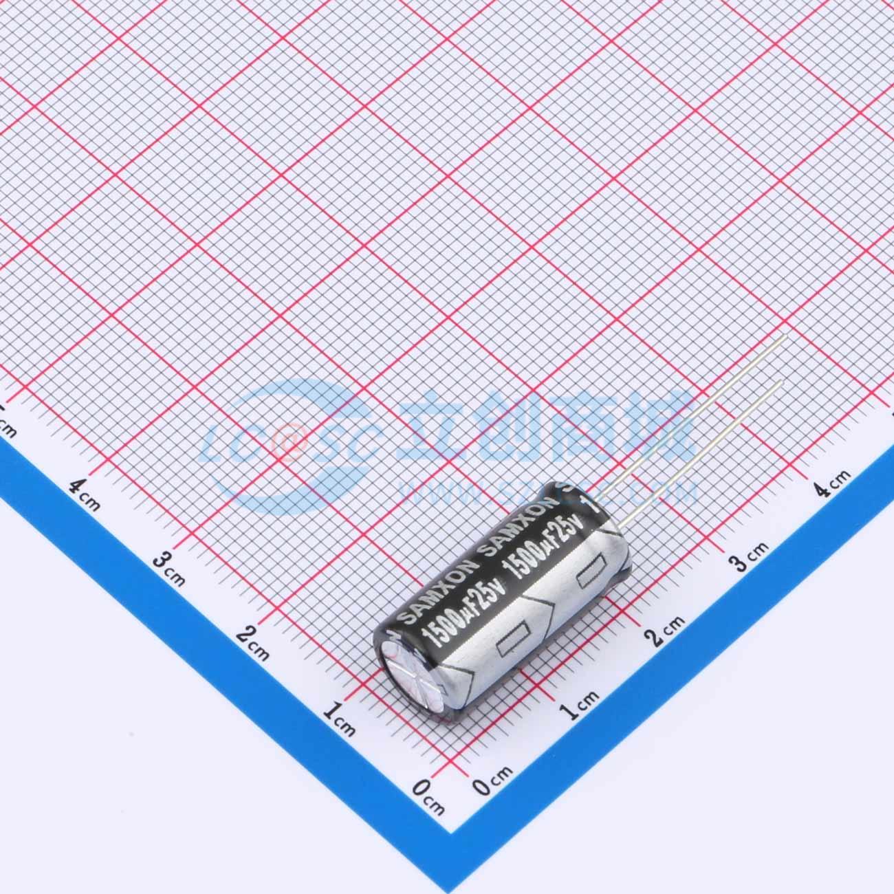 ESK158M1EG20RR实物图