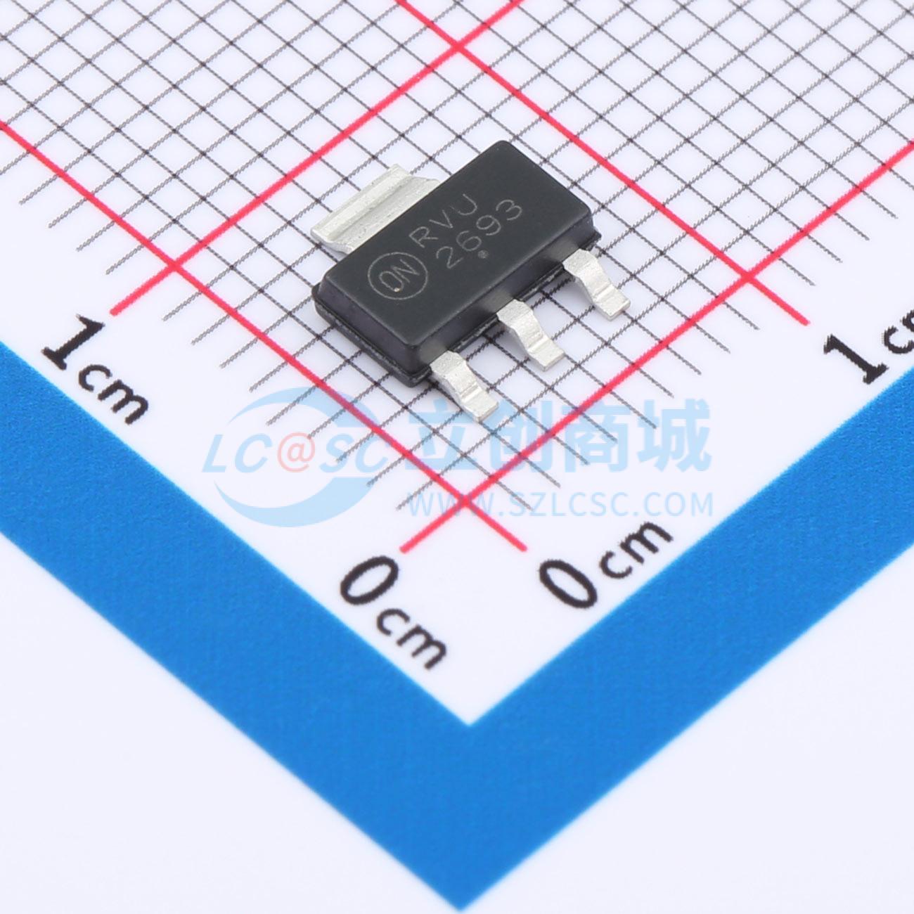 MC33269ST-3.3T3G实物图