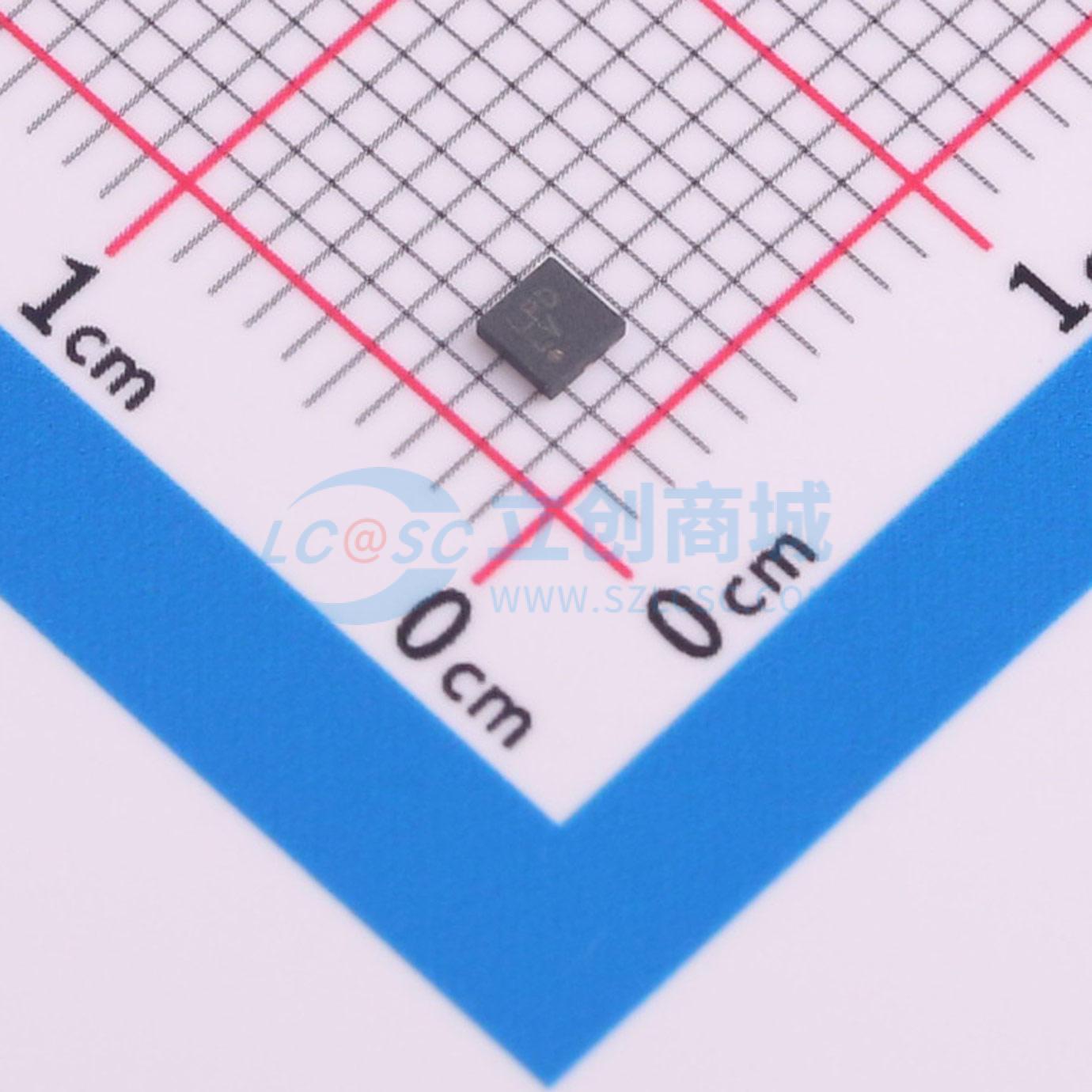 点击查看大图 ADP7118ACPZN5.0-R7实物图