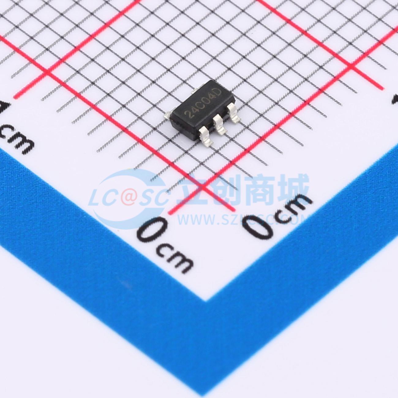 AT24C04D-STUM-T-TUDI实物图