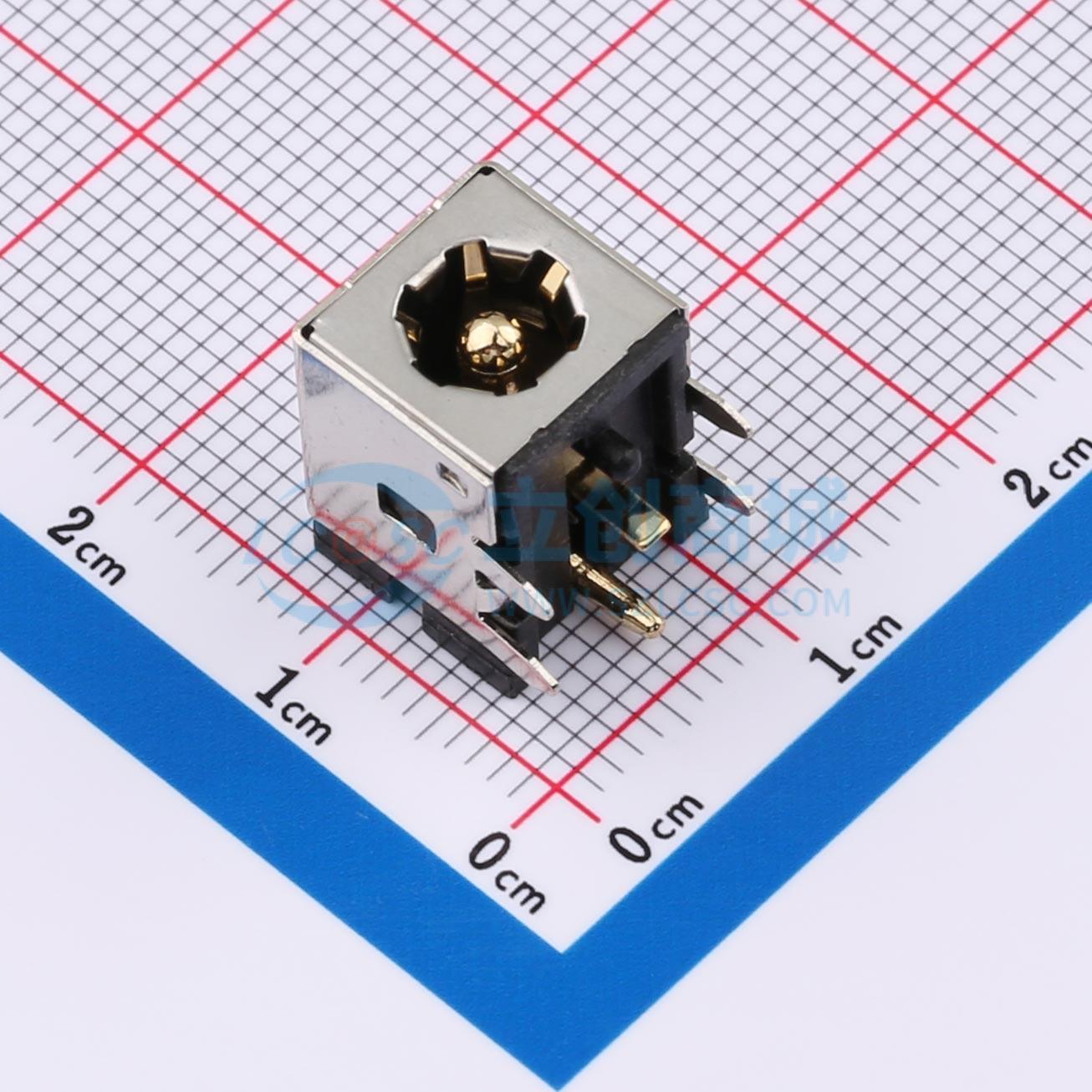 点击查看大图 DC-528A-2.5-AU实物图