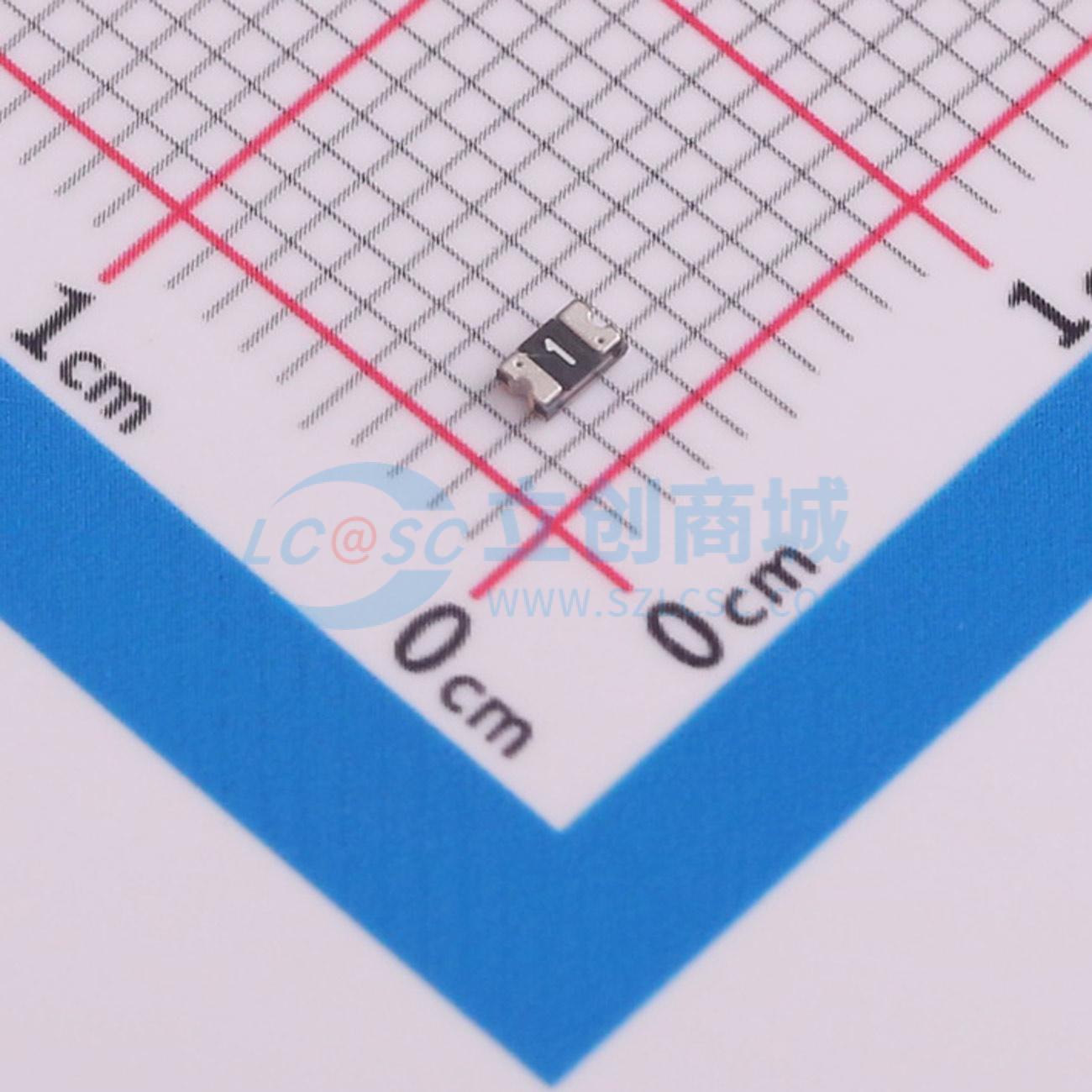 点击查看大图 0805L008/33XR实物图