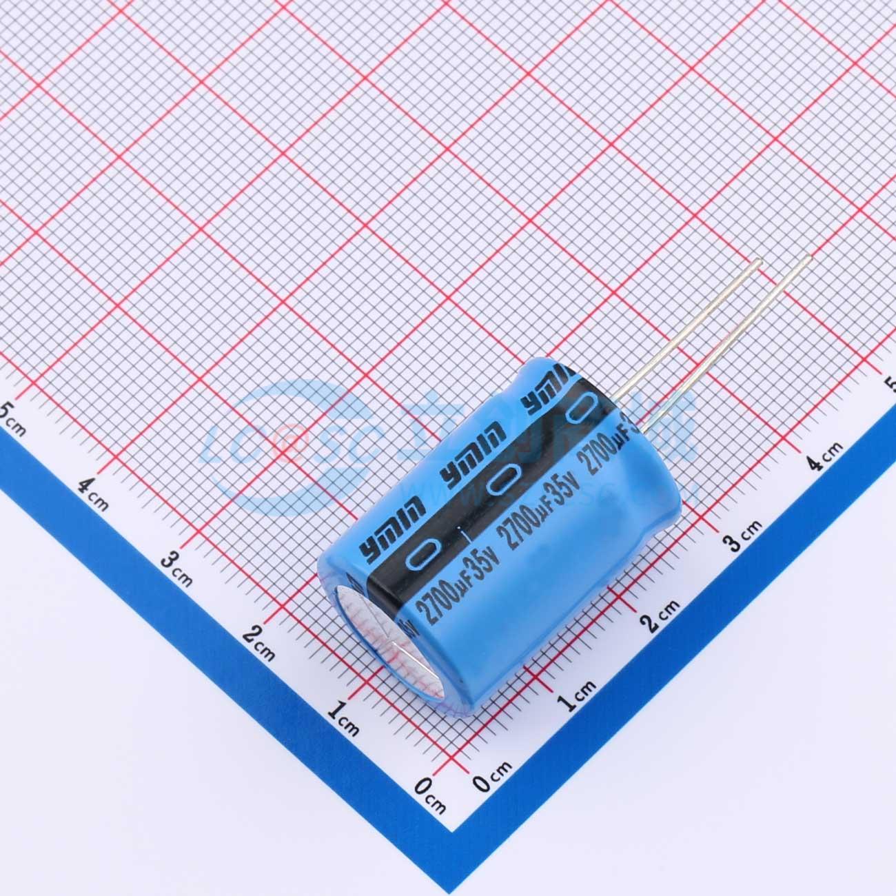 LKLJ2501V272MFCG实物图