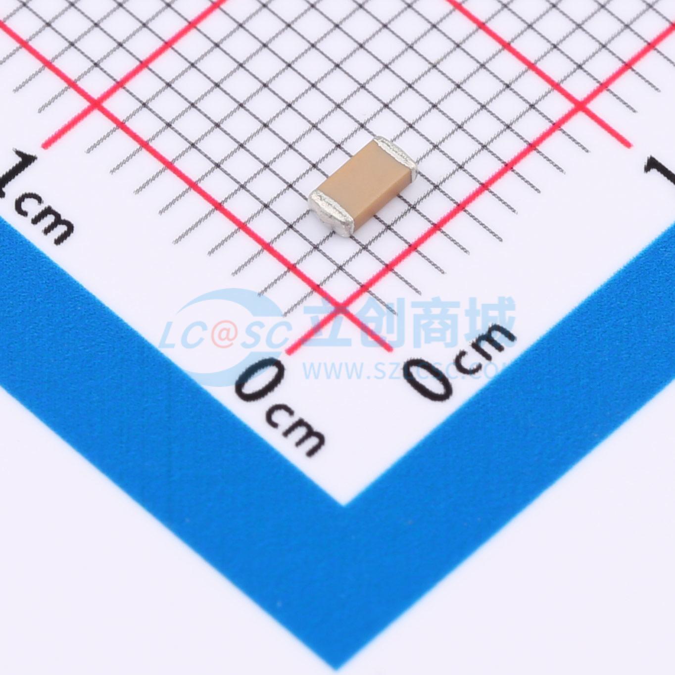 VJ1206Y471KBEAT4X实物图