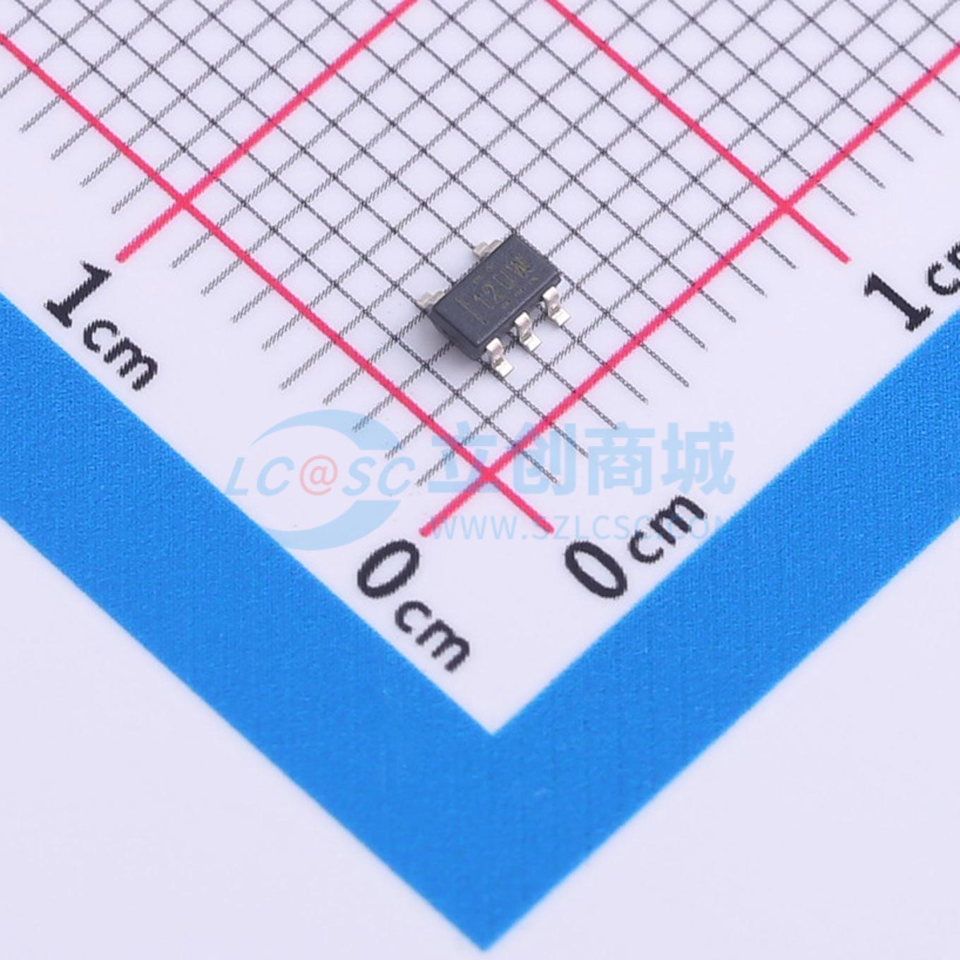 TLV70213DBVR实物图