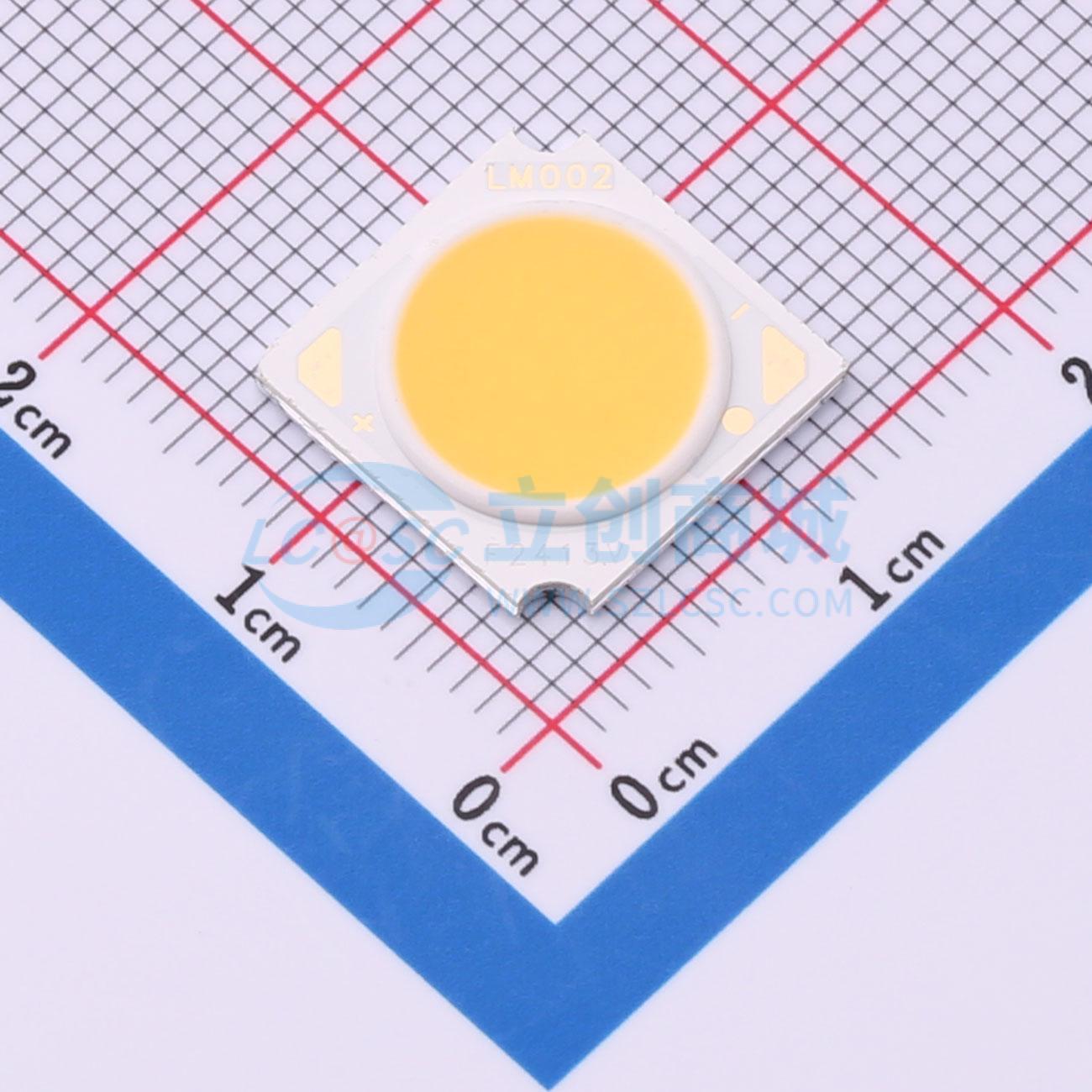 点击查看大图 LM002H384W-7B3C12(Ra5)(ANSI-3500K)实物图