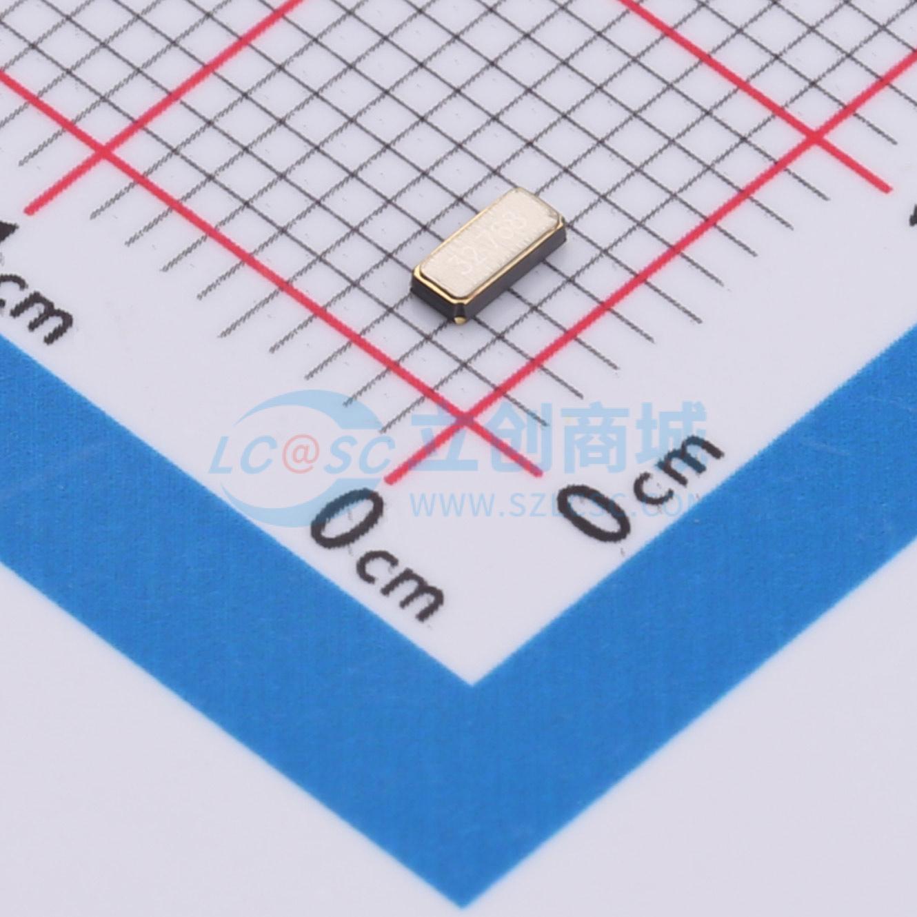 3131M-32.768DT06LL-R50L实物图