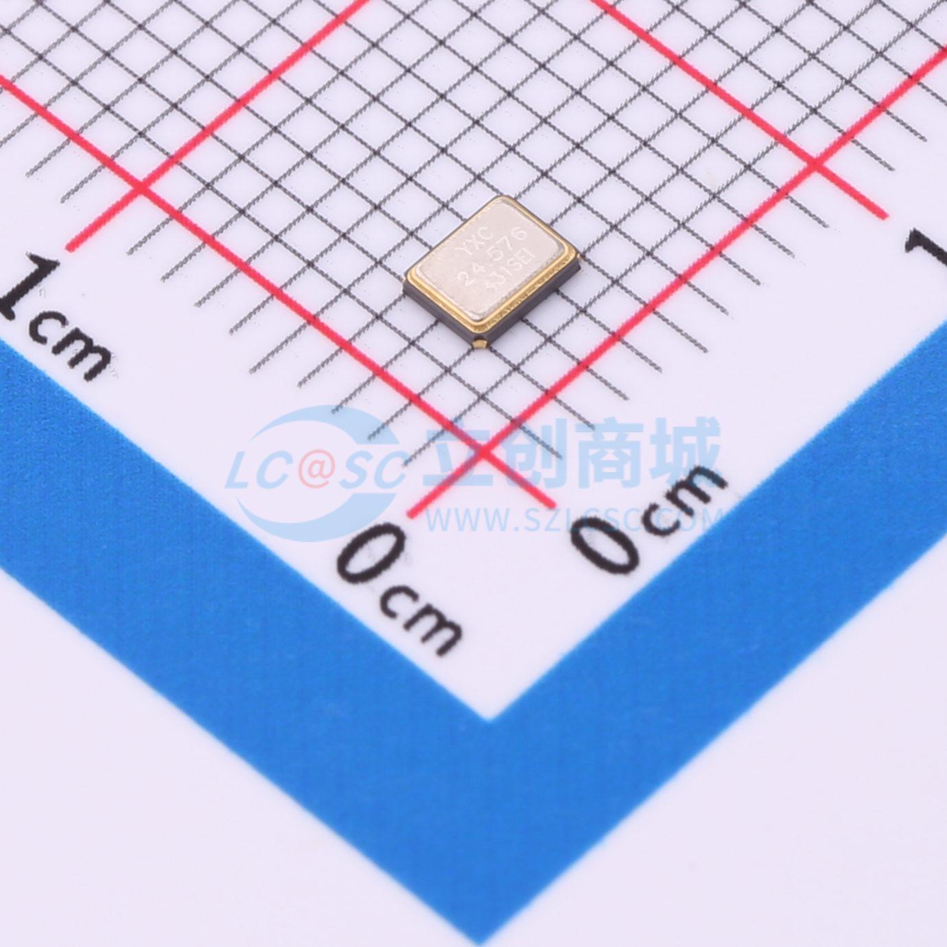 点击查看大图 XL2EL89CSI-111YLC-24.576M实物图