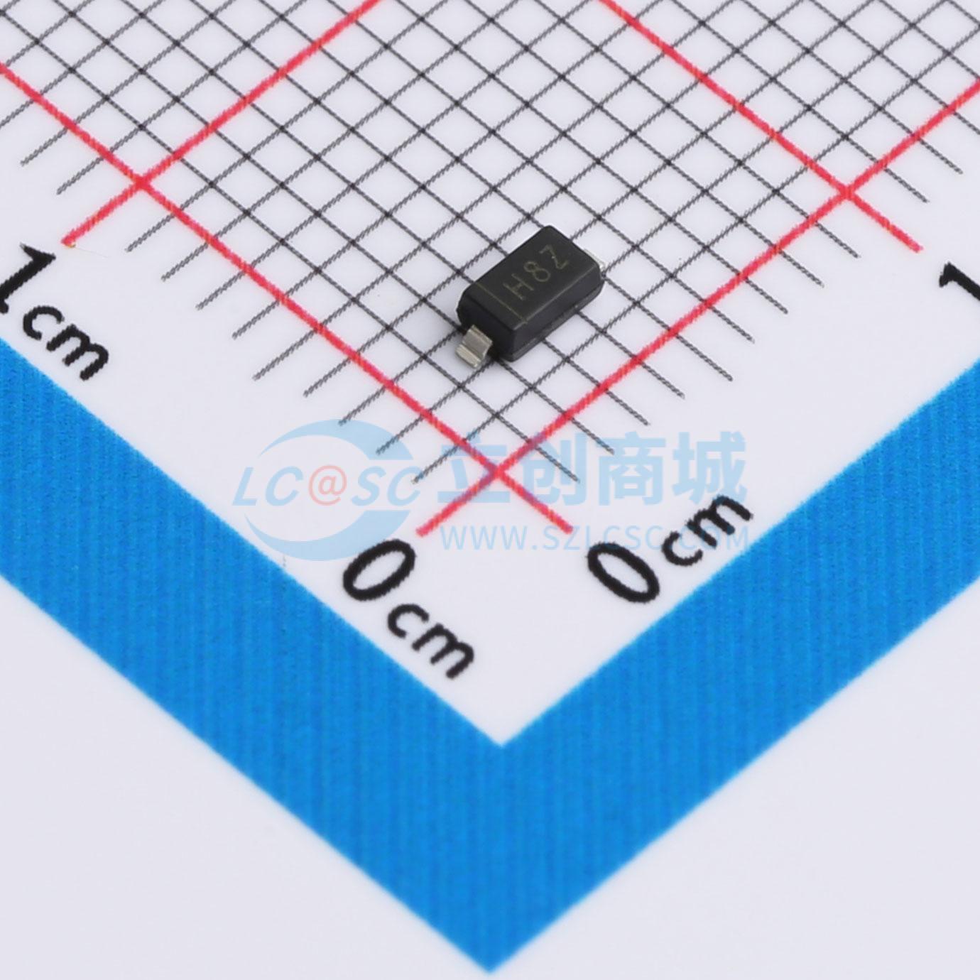 点击查看大图 BZT52B5V1实物图