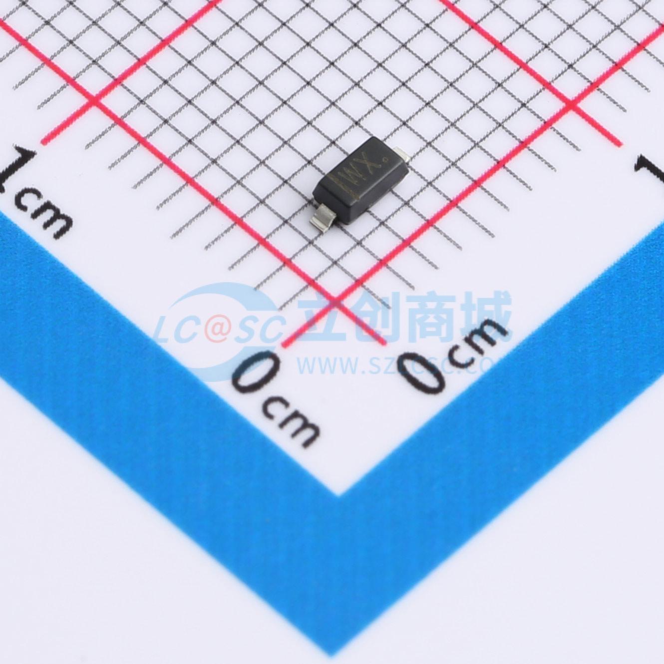 点击查看大图 BZT52C2V4Q实物图