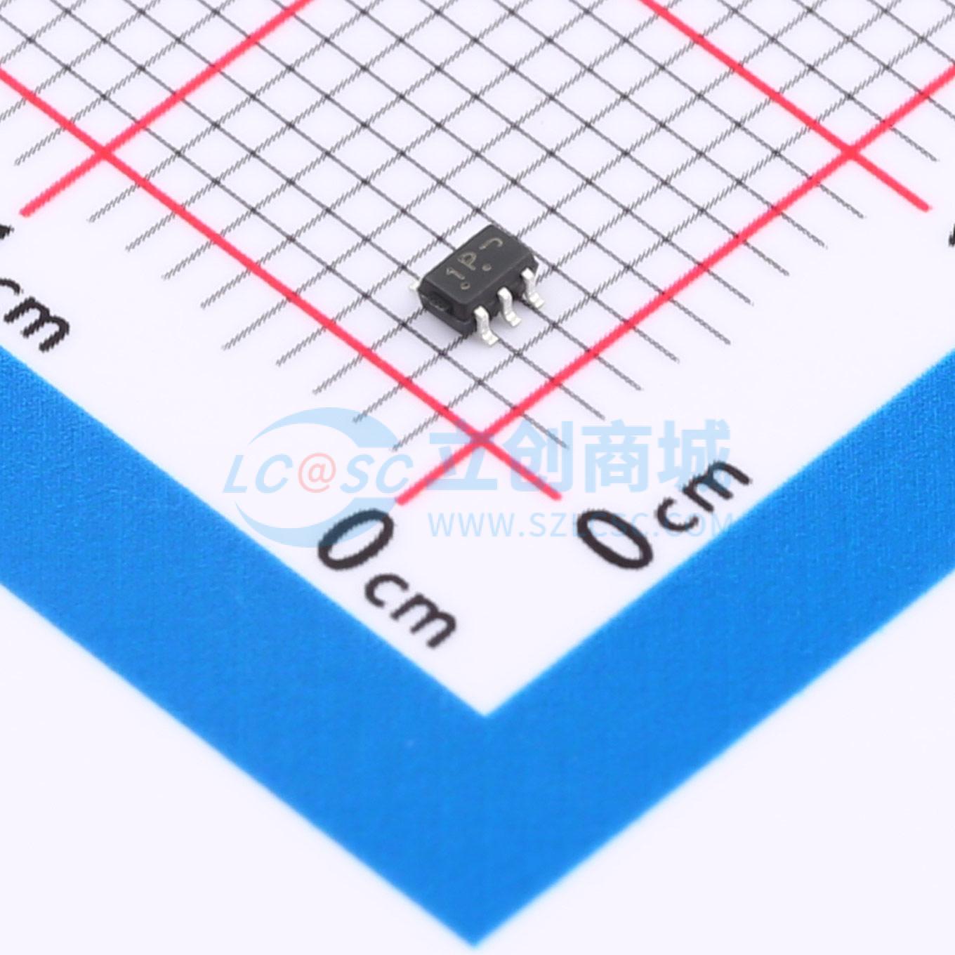 点击查看大图 NSVBT2222ADW1T1G实物图