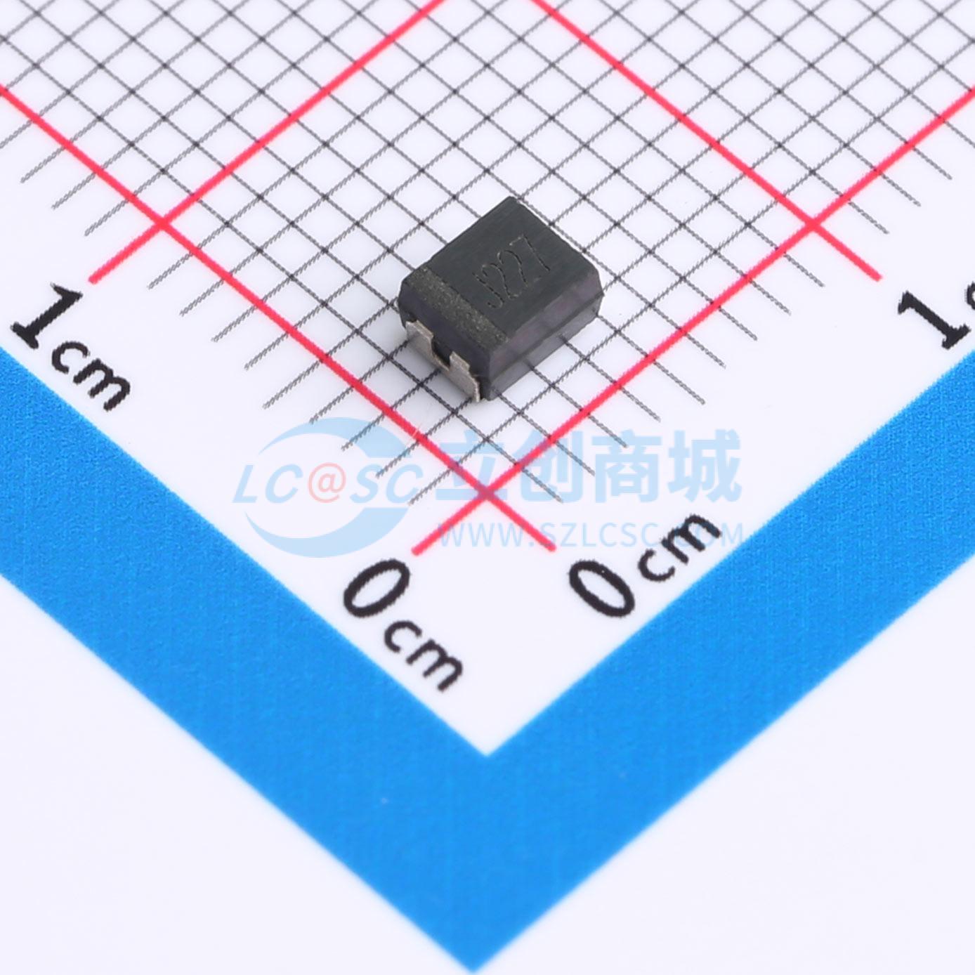 CA55-B6R3M227TE070实物图