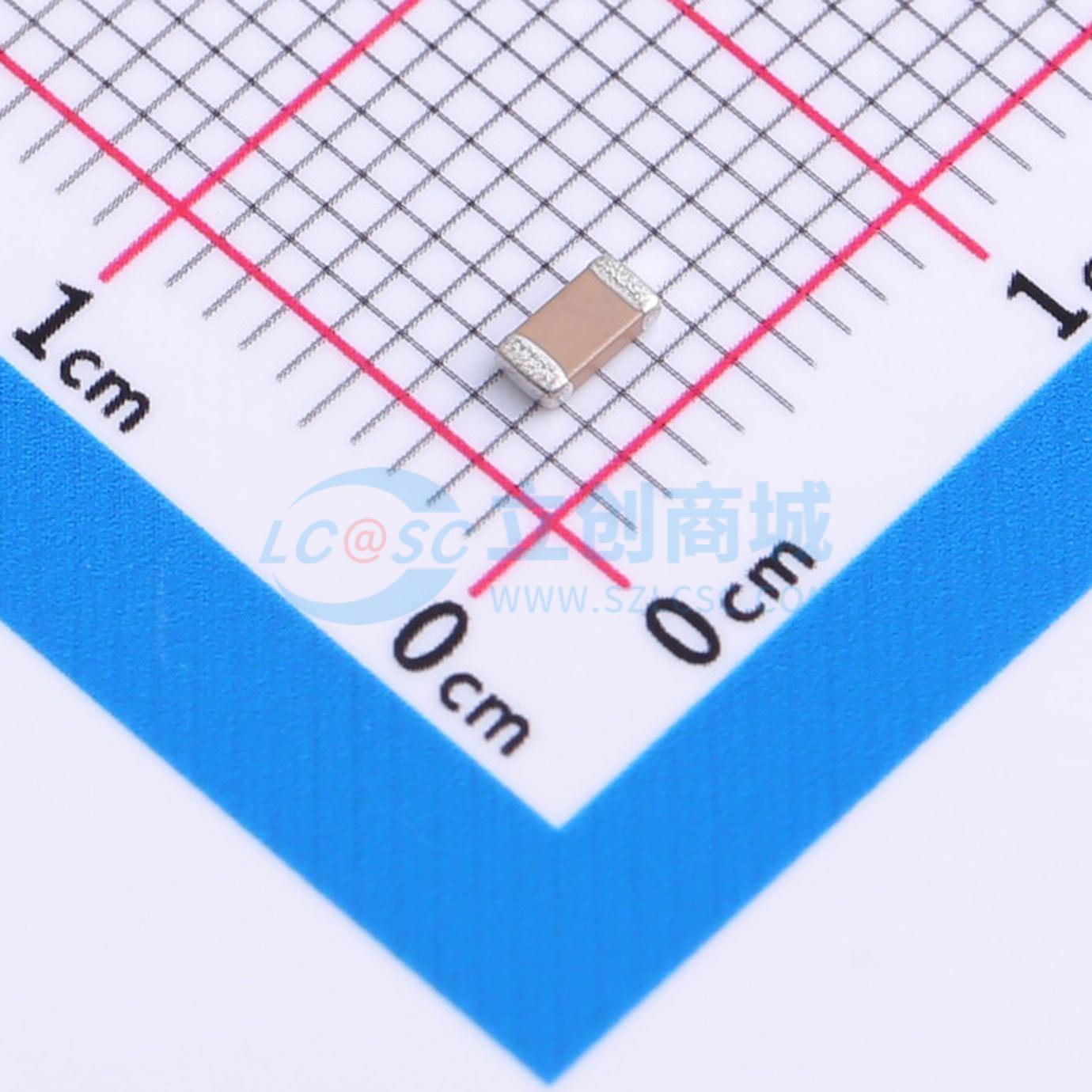 1206B561K101CT实物图