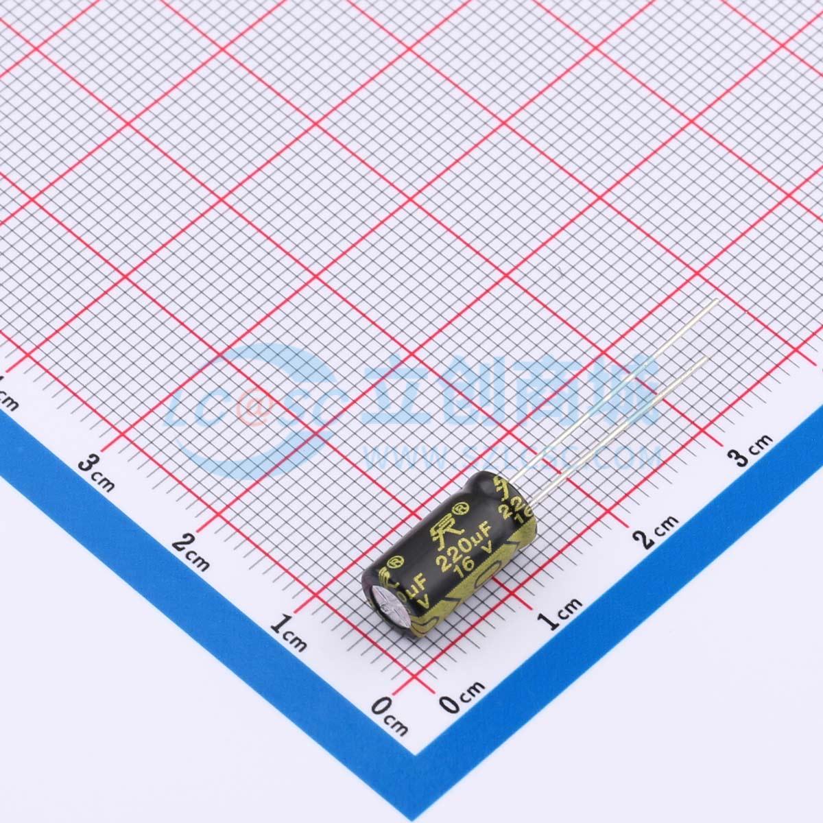 EH1C221M6L12CBH1B0LC实物图