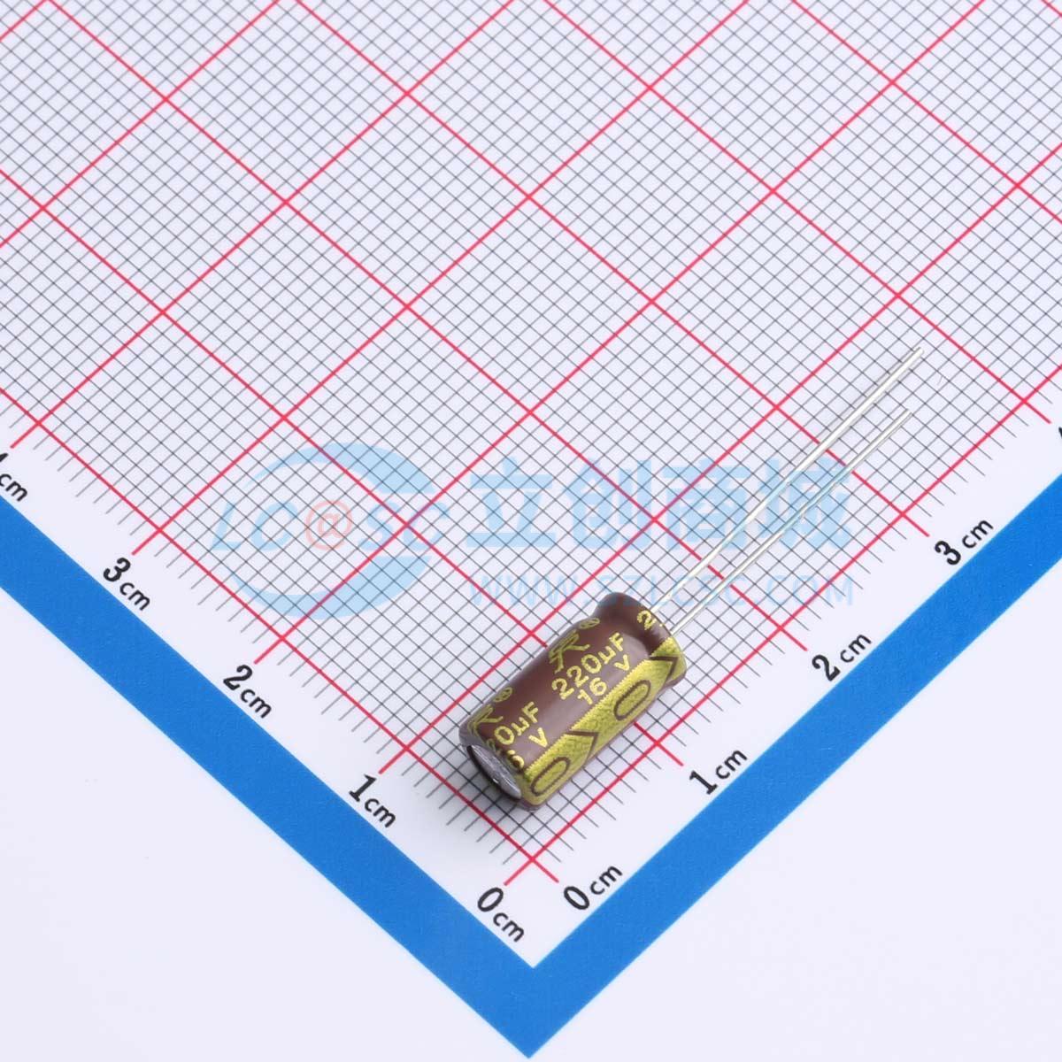 EL1C221M6L12CDH1C0LC实物图