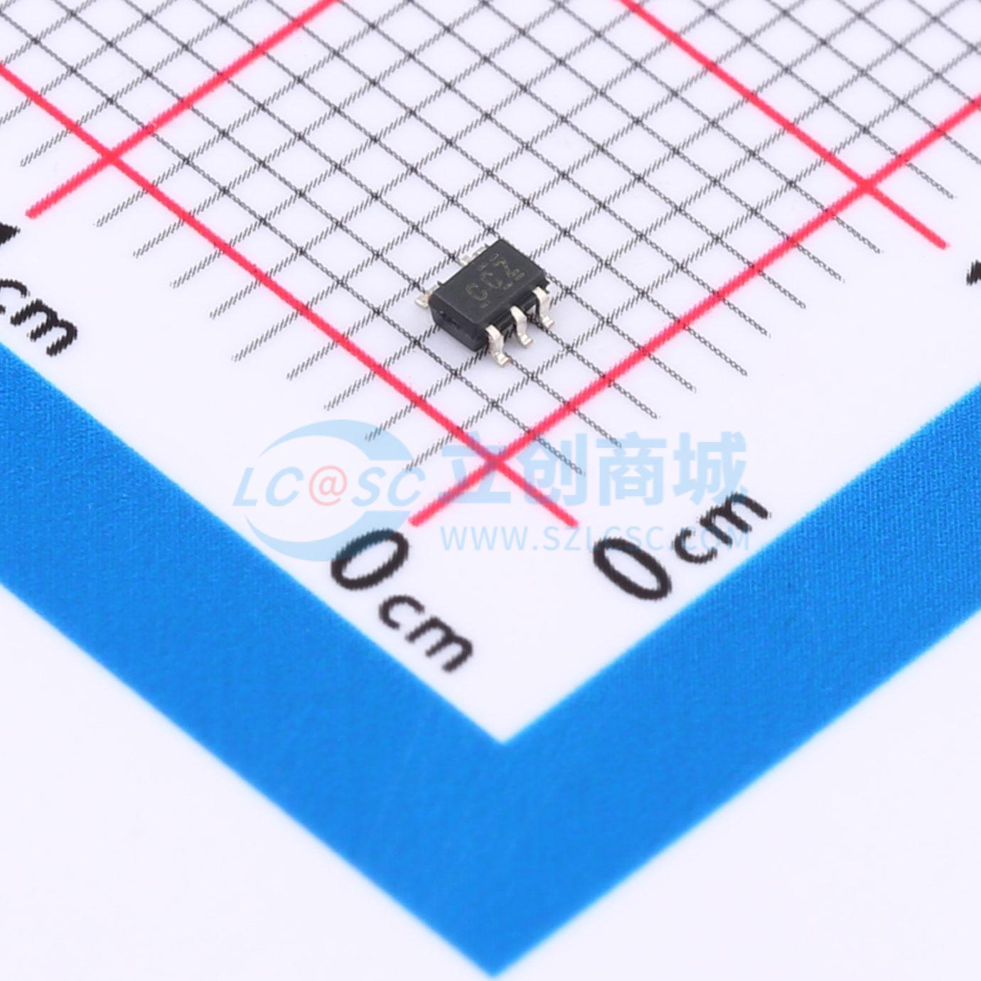 TPS71719DCKR实物图