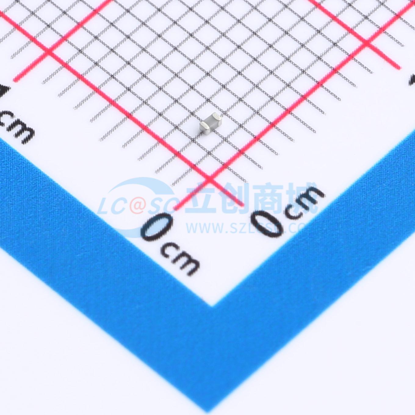 CGA0402C0G3R0C500GT实物图