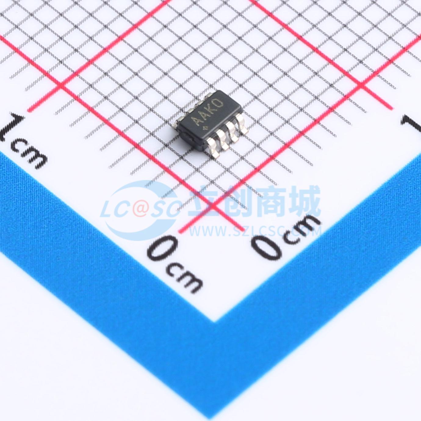 MAX3372EEKA+T实物图