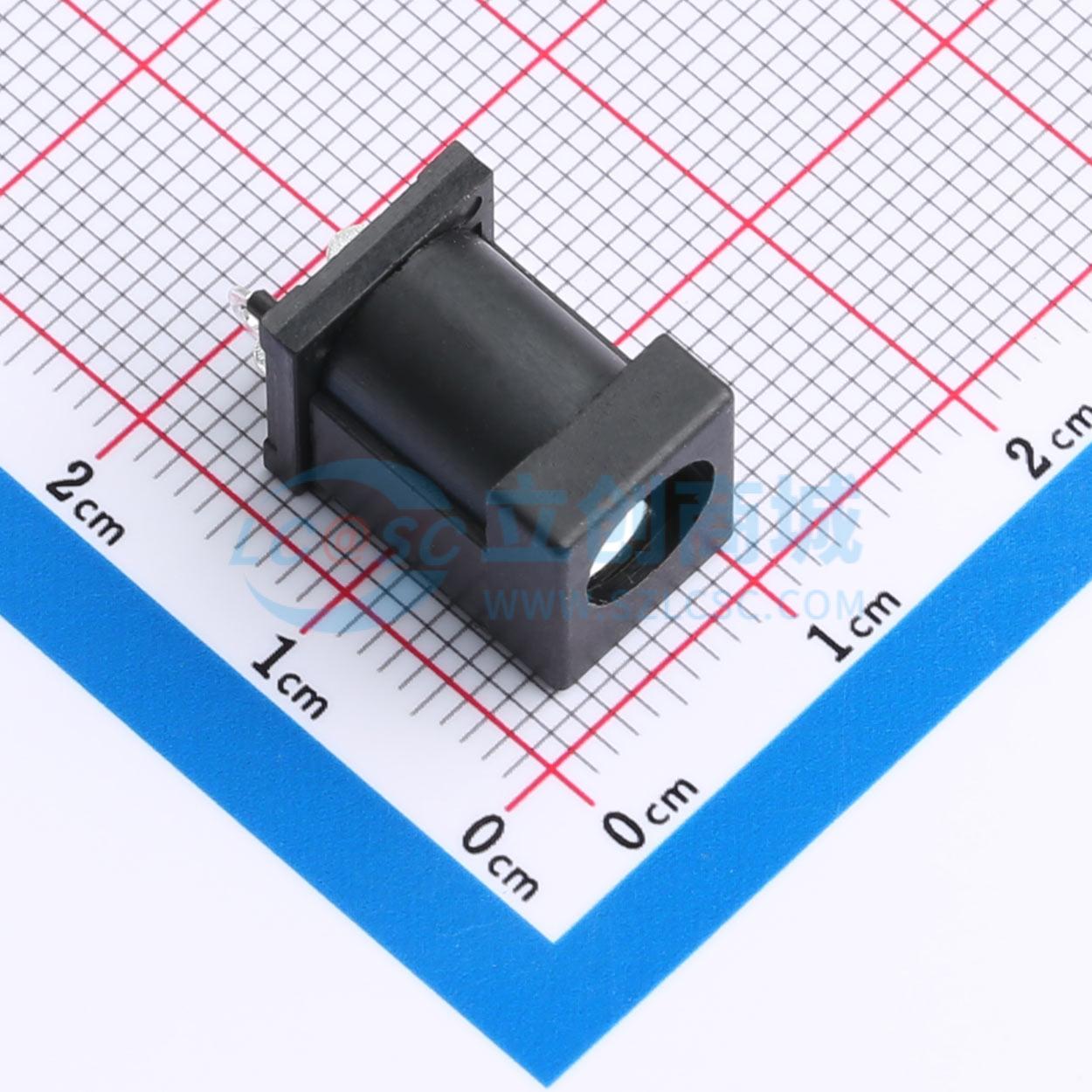 DC-067HA-2.0-EP实物图