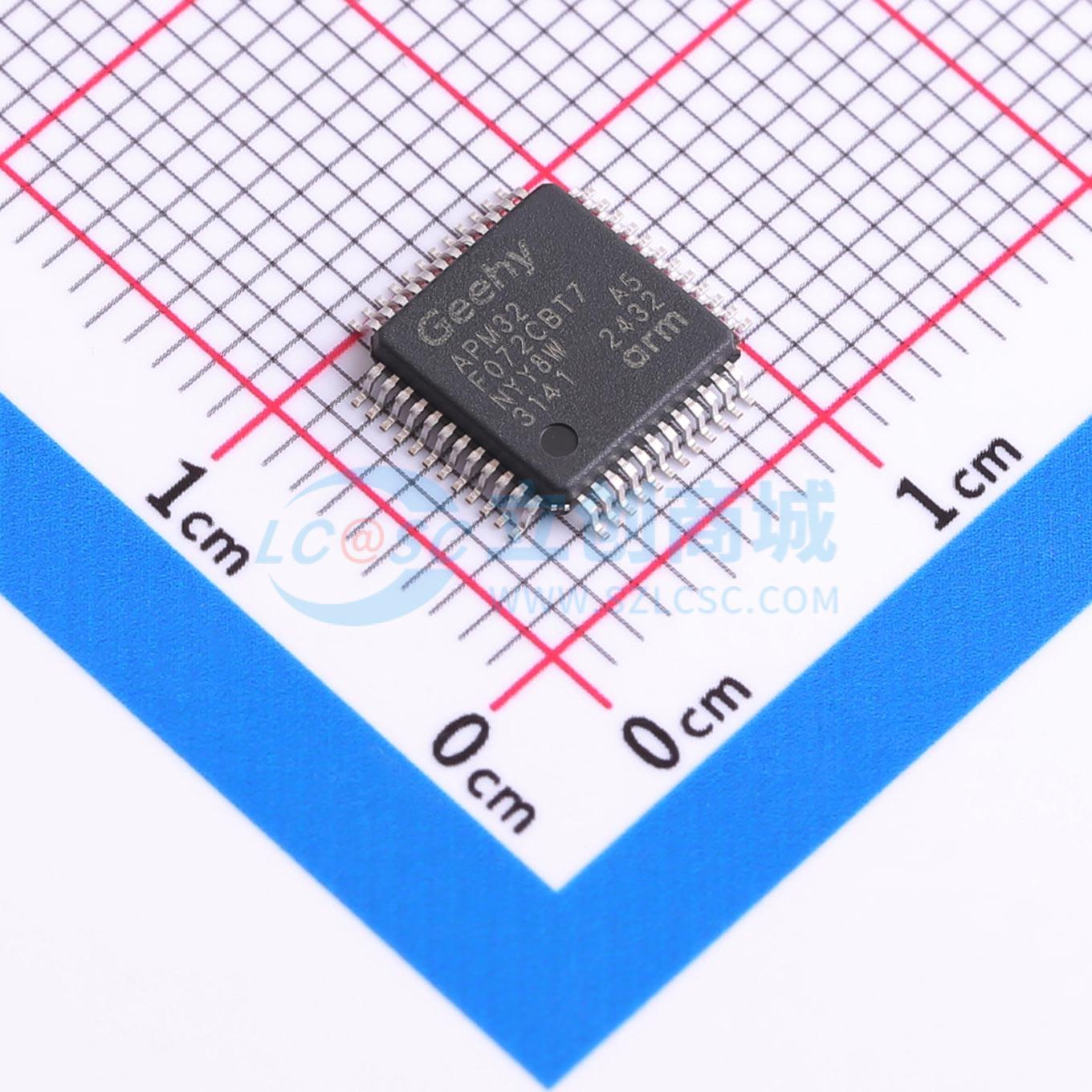APM32F072CBT7实物图