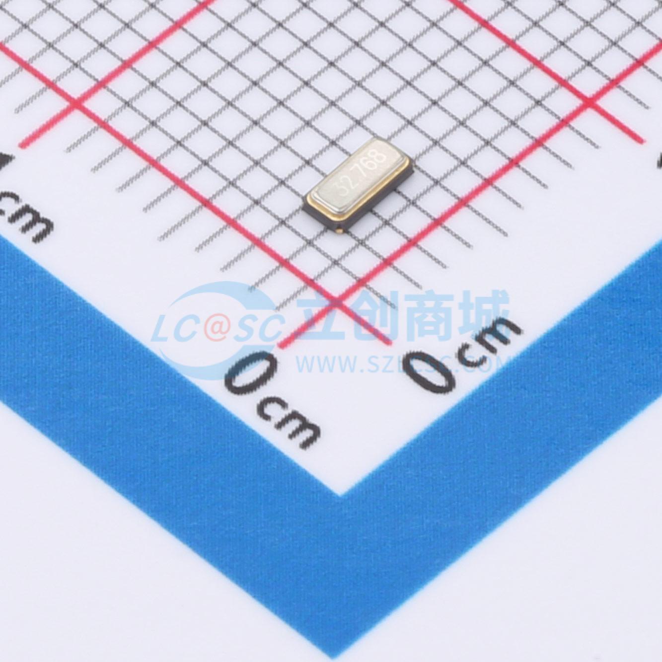 3131M-32.768DW08LLL实物图