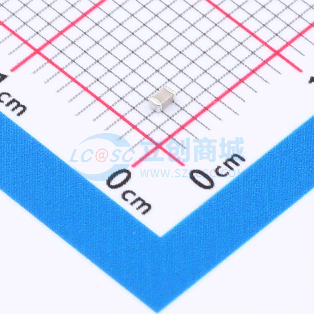 GQM1875C2E100JB12D实物图