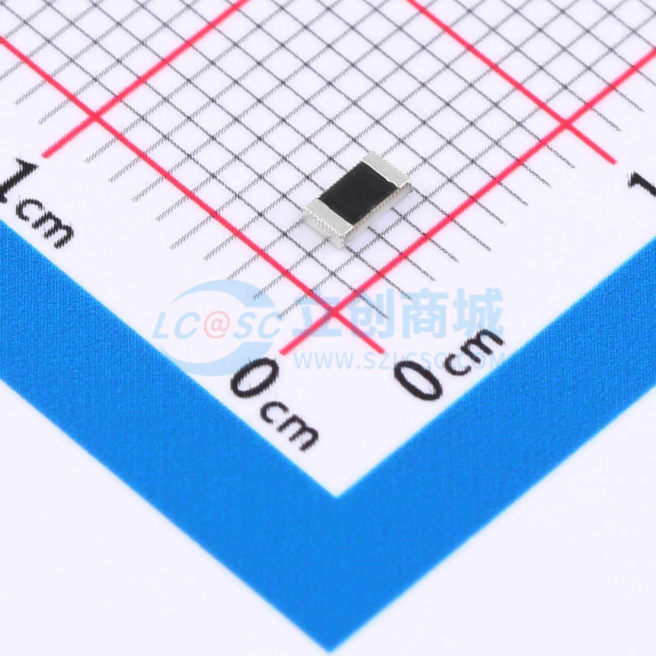 CRMA1206AF1M00FKEF实物图