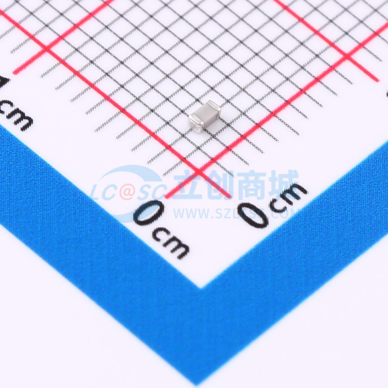 GCM1885C2A471FA16D实物图