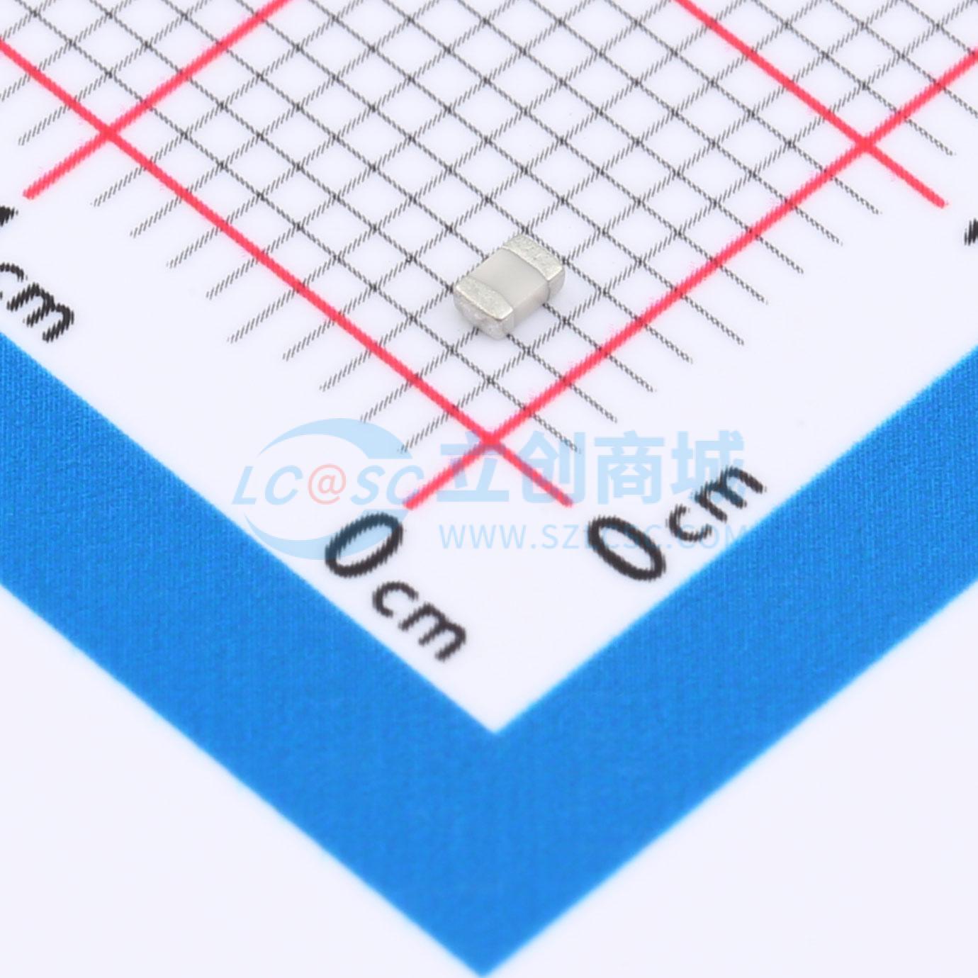 点击查看大图 C0805C100F5GACAUTO实物图