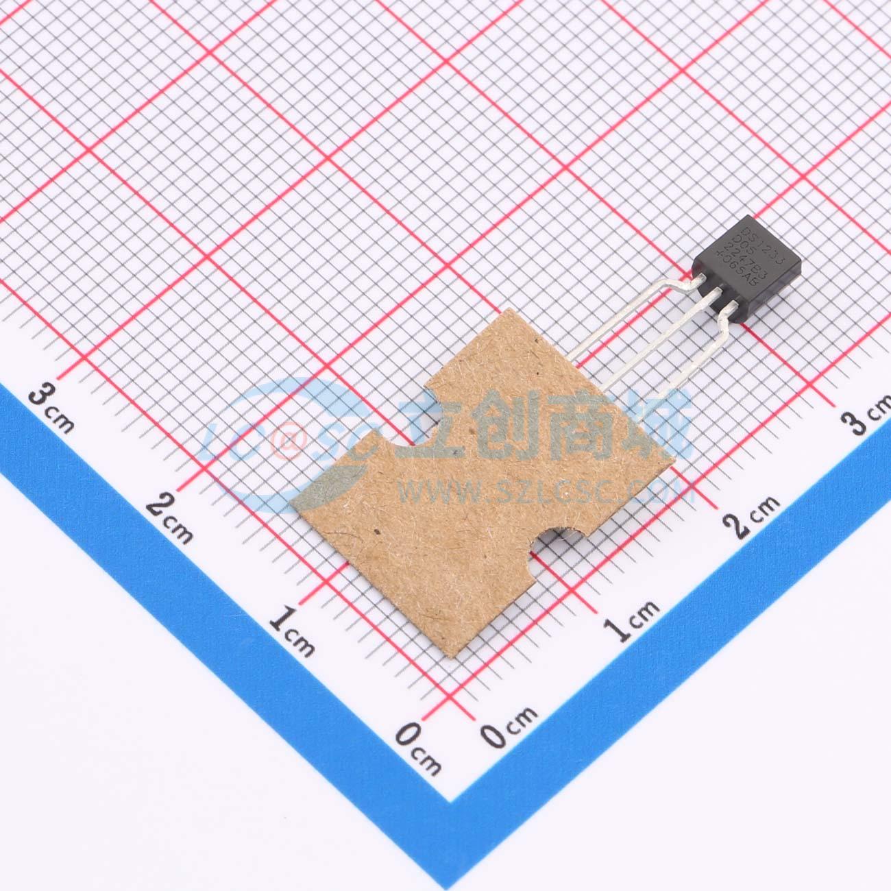 DS1233D-5+T&R实物图