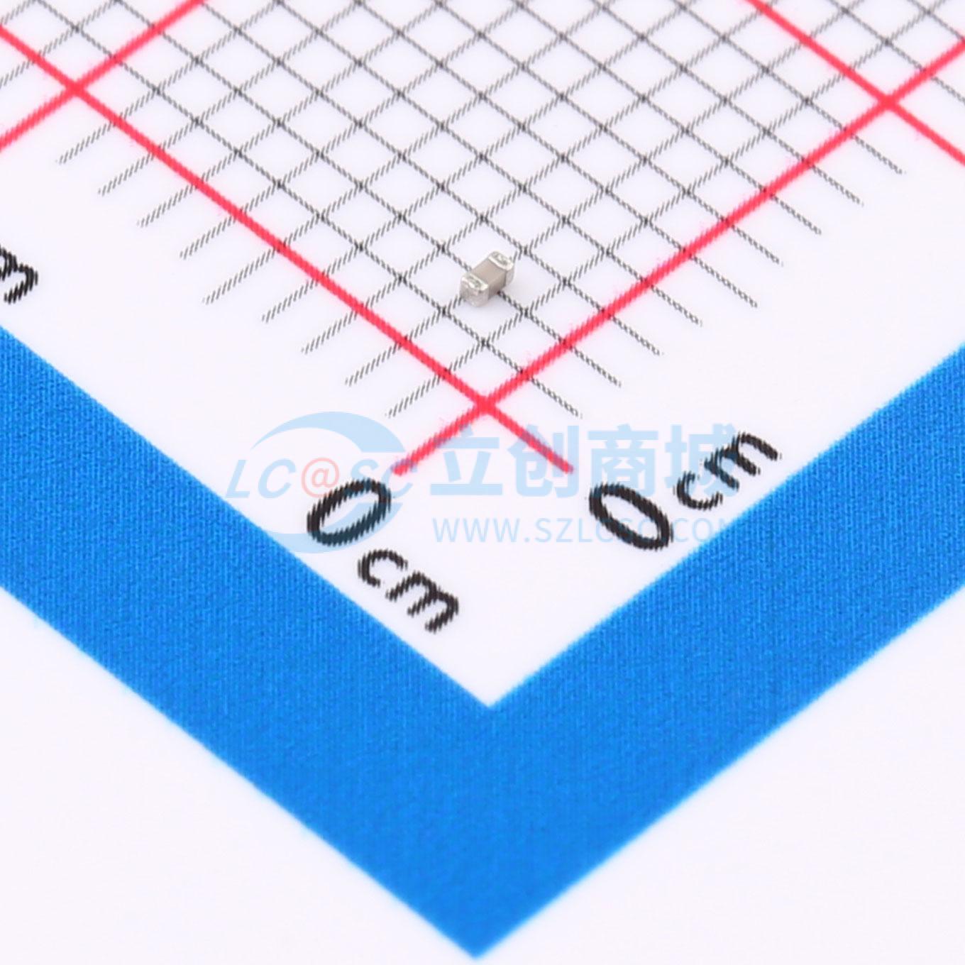 0402CG220F500NT实物图