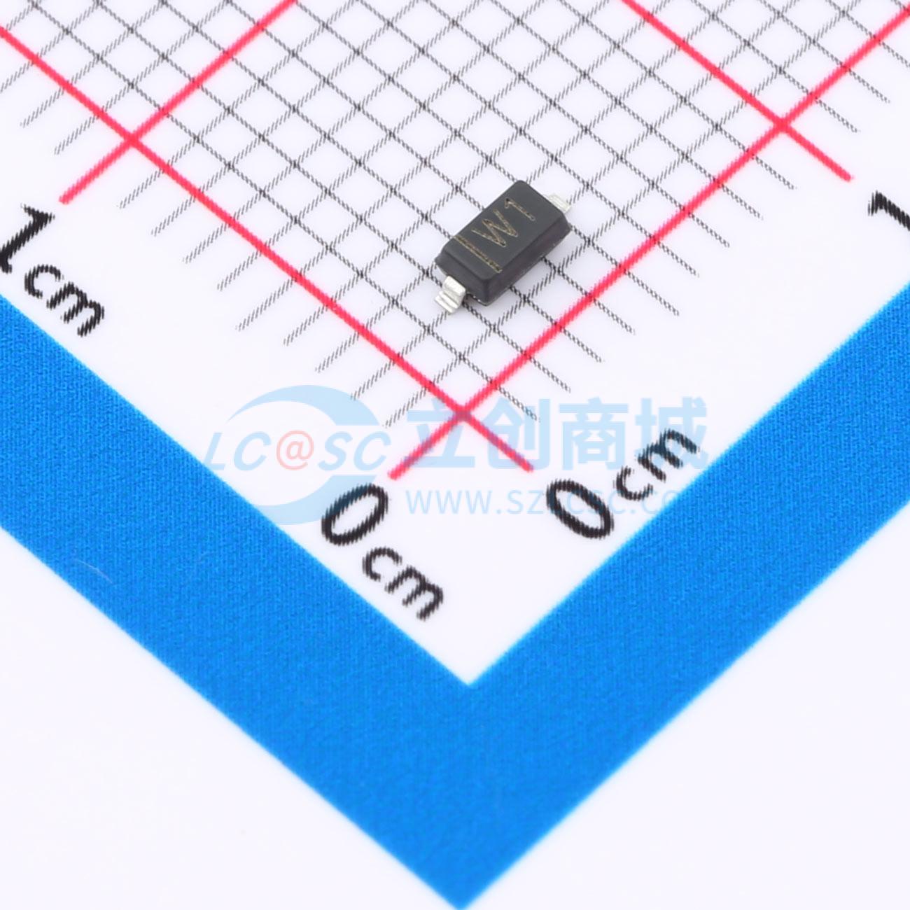 点击查看大图 BZT52C2V7实物图