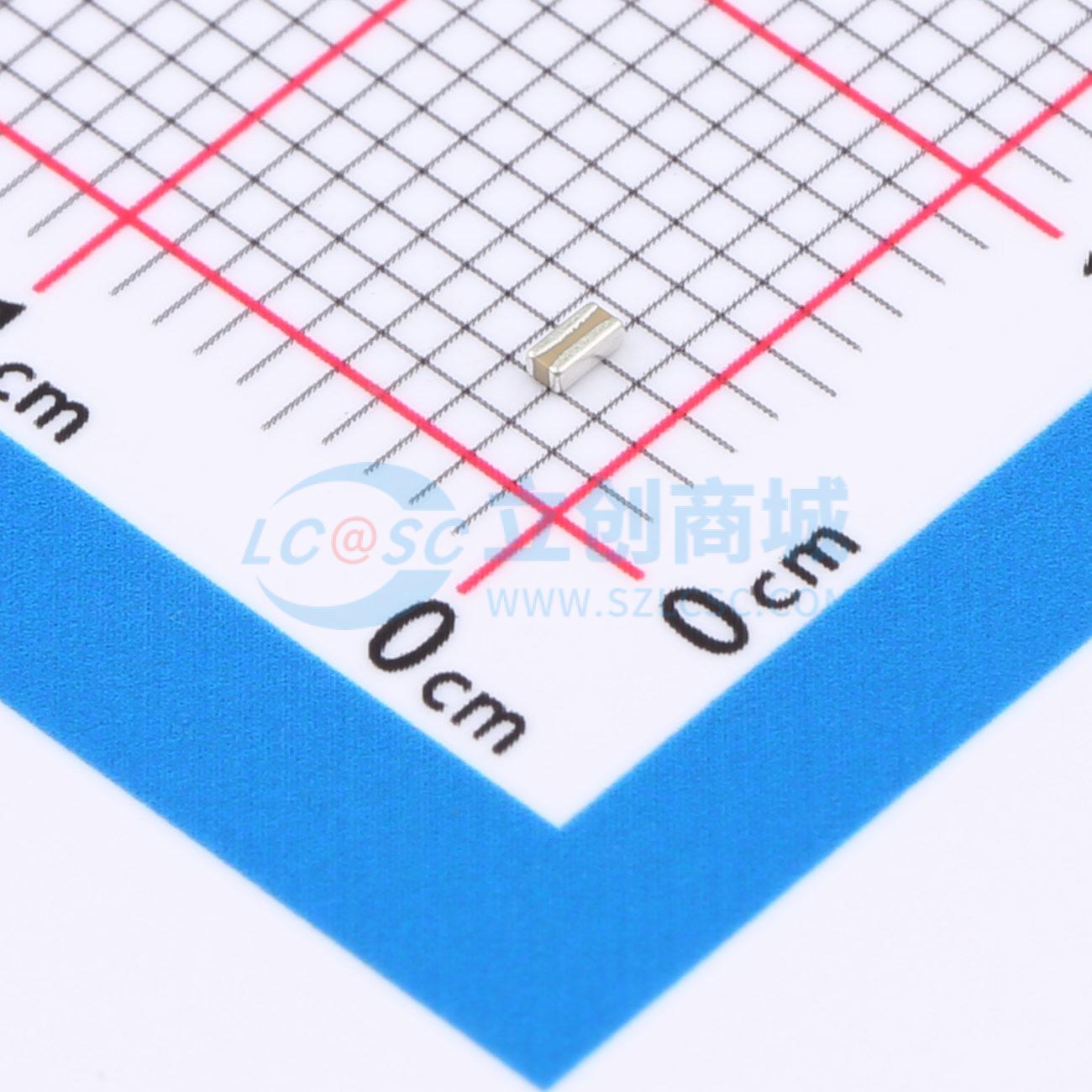 CL0306KRX7R6BB104实物图