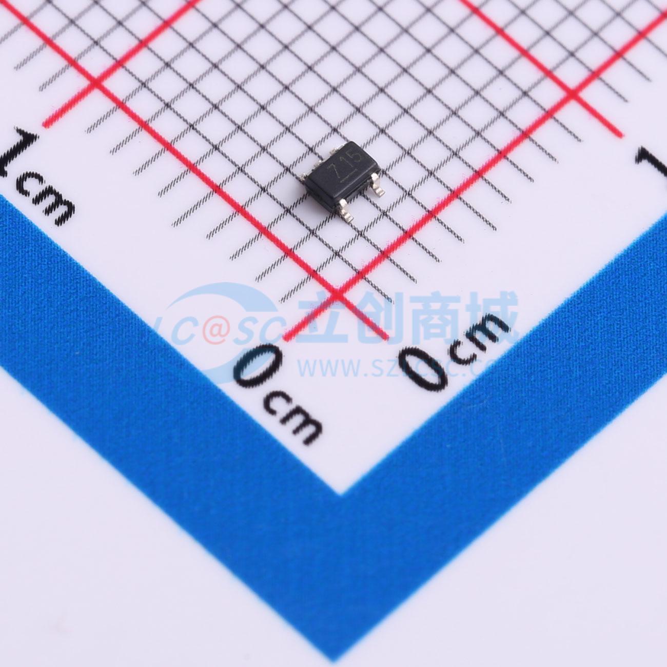 点击查看大图 MIC5253-1.5YC5-TR实物图