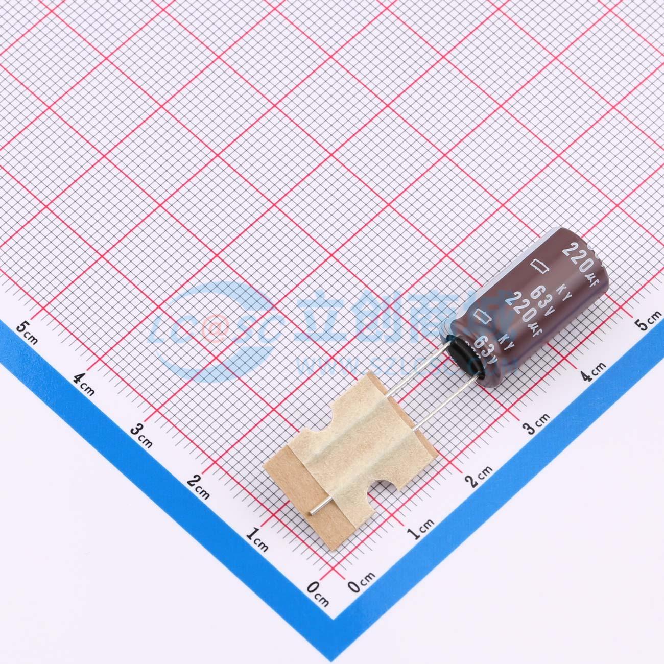 EKY-630ETD221MJ20S实物图