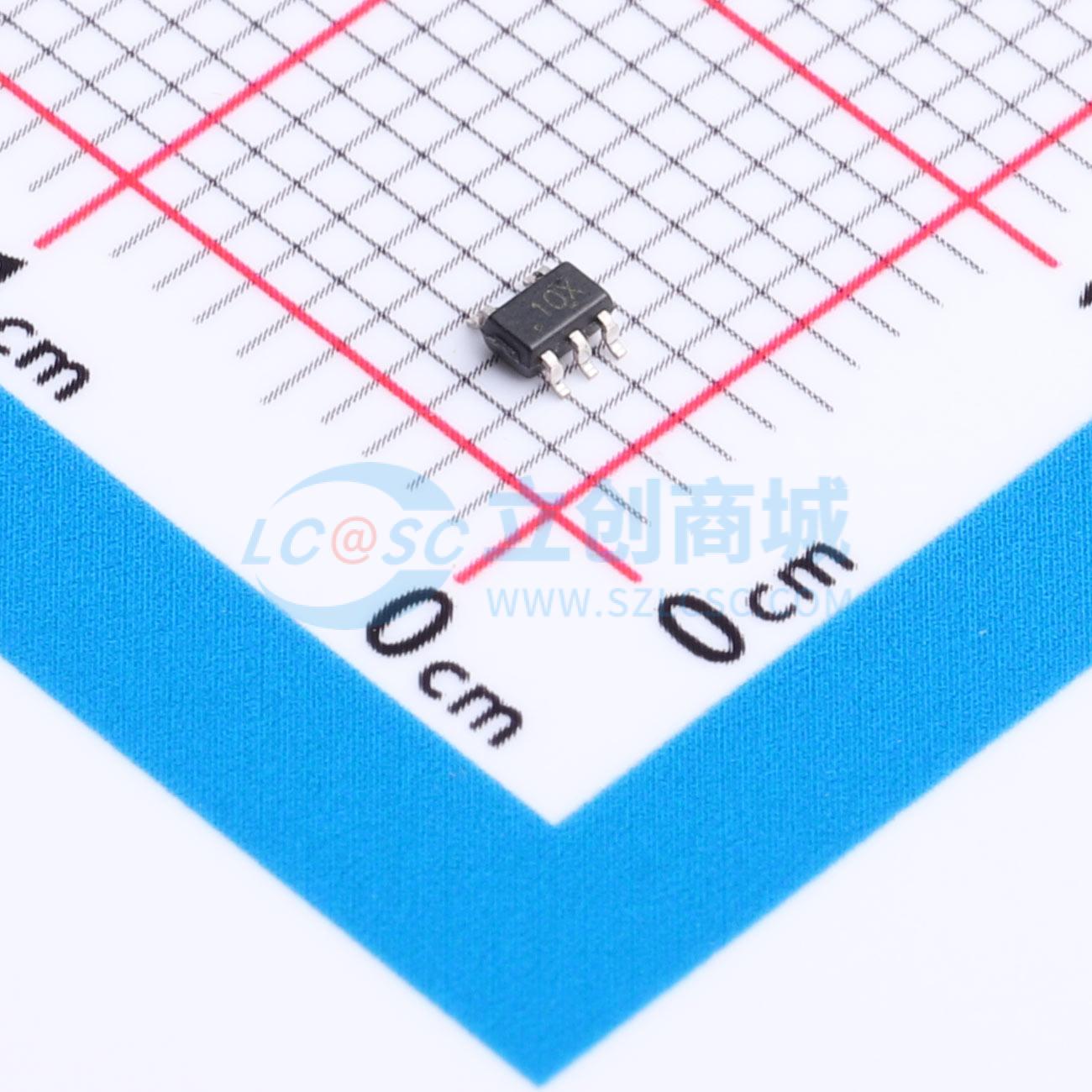 点击查看大图 TLV9030QDCKRQ1实物图