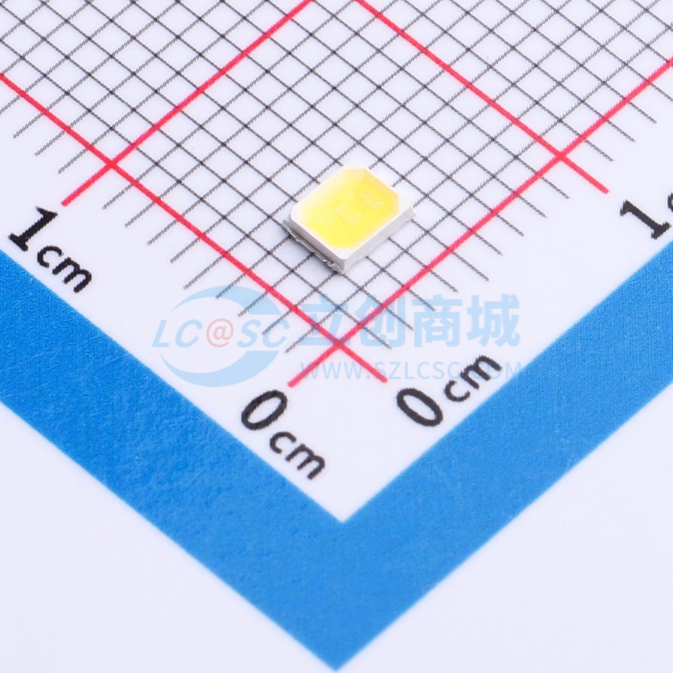 点击查看大图 HL-AS-2835D68W-2C-S1-08L-PCT-HR3(R9)-K3(4750K-5300K)实物图